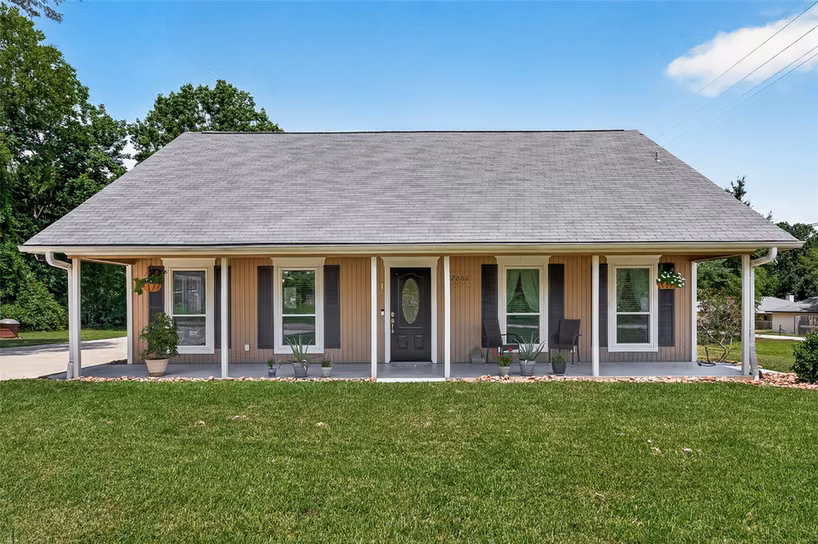 Photo of 12202 Coachman Lane, Pinehurst, TX