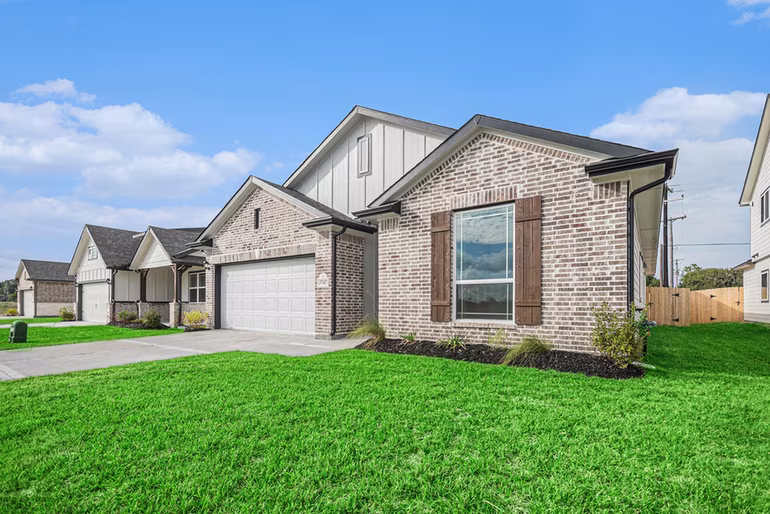 Photo of 3747 Crawford Street, Bay City, TX