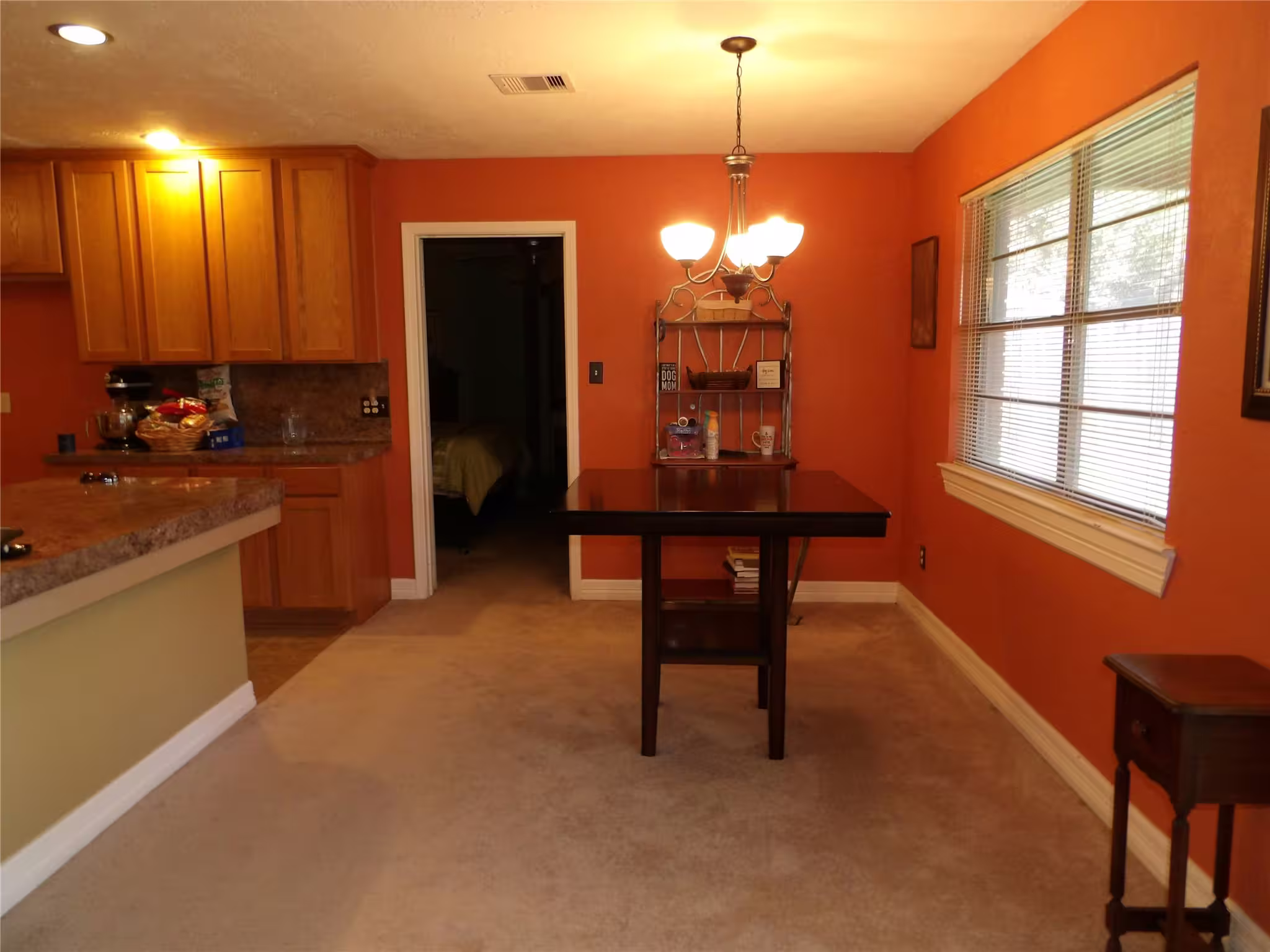 Photo 3 of 303 Coronation Drive, Houston, TX
