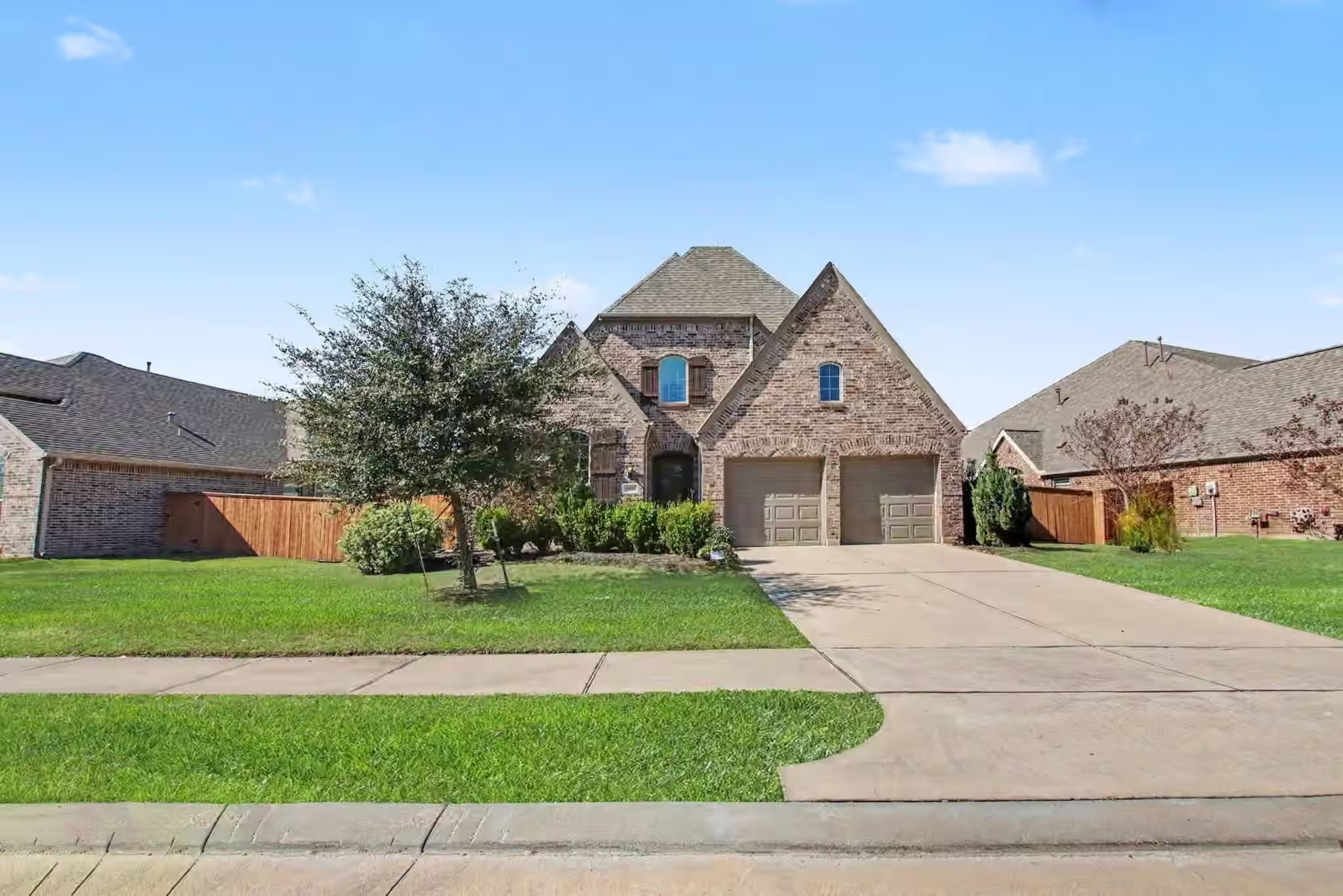 Photo 2 of 11022 Croftmore Drive, Richmond, TX