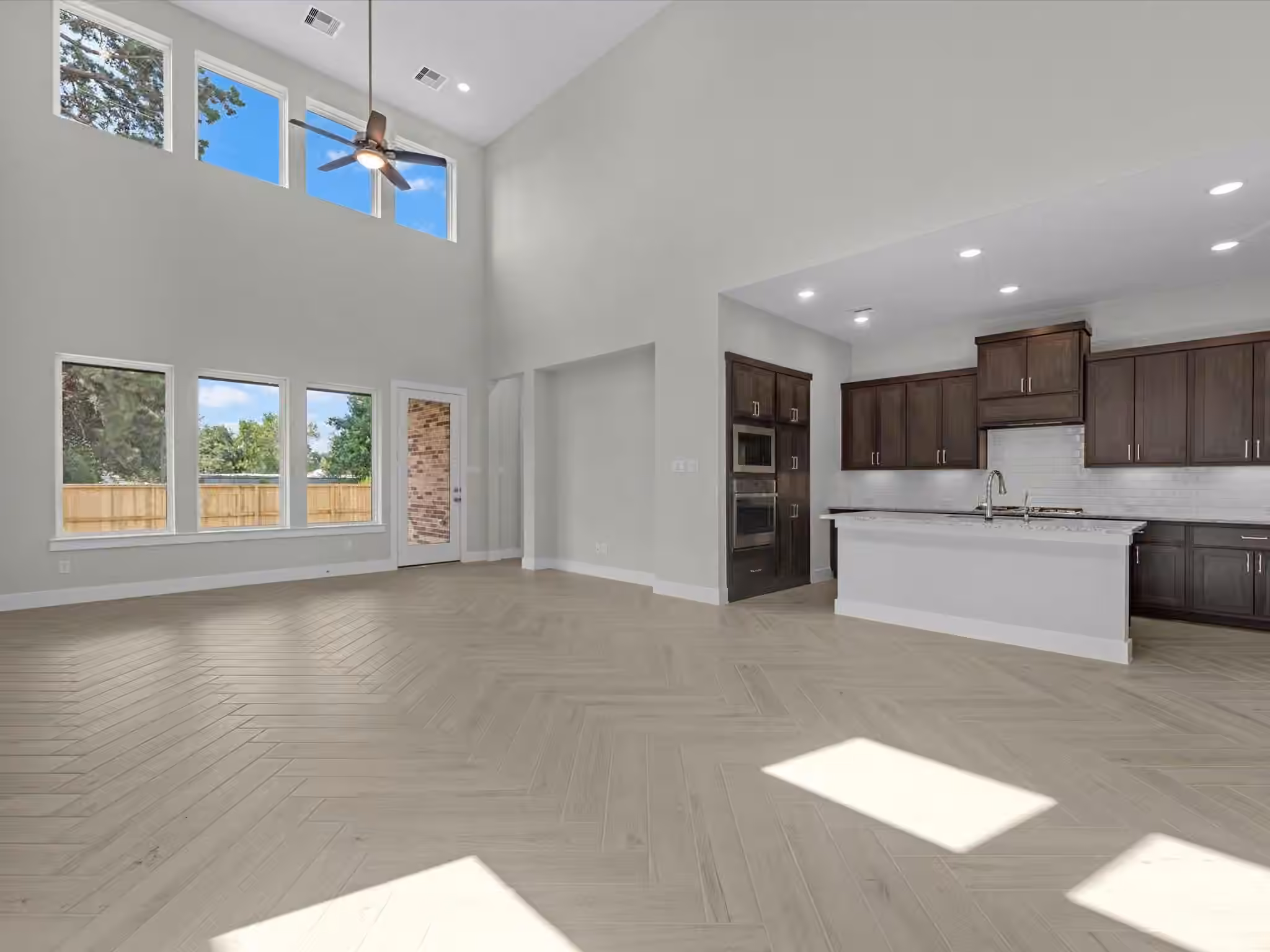 Photo 5 of 17827 Quartz Springs Lane, Tomball, TX