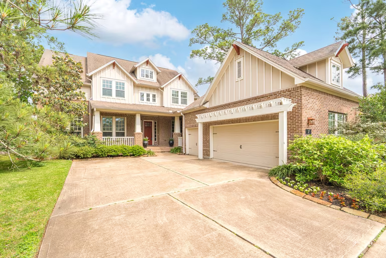 Photo of 27 Hedgedale Way, Spring, TX 77389
