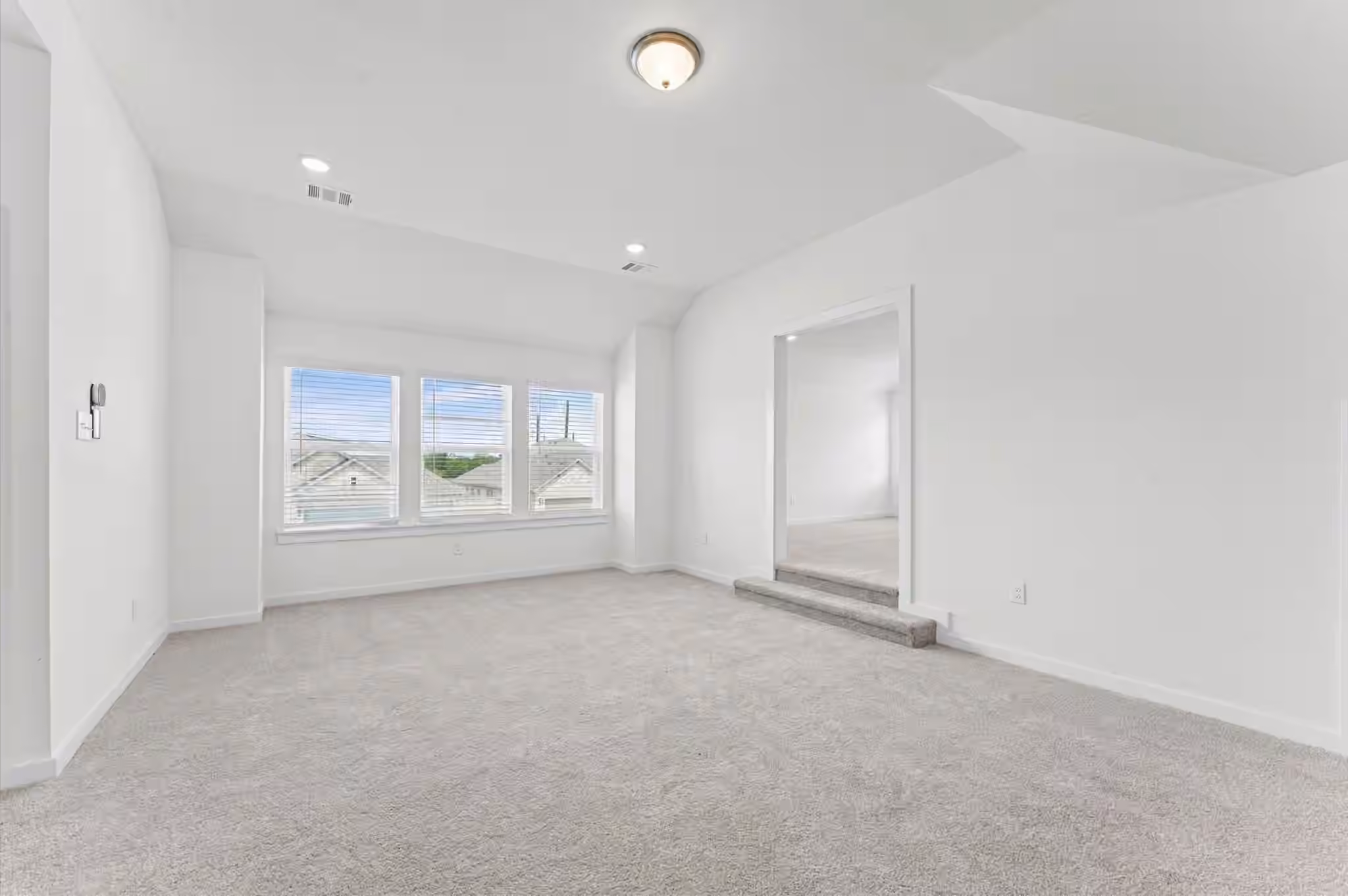 Photo 4 of 8326 Amethyst Valley LN, Angleton, TX