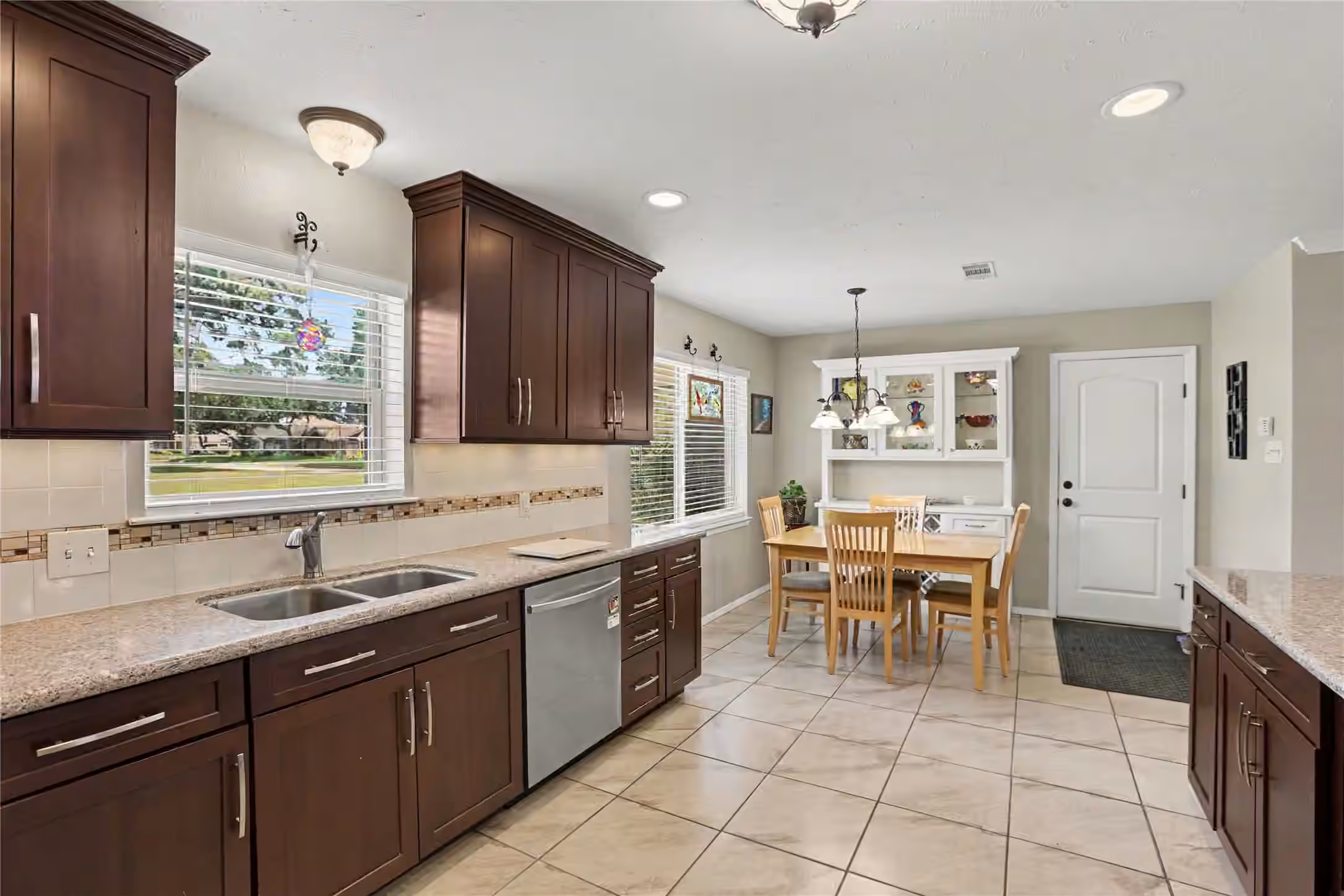 Photo 5 of 1754 Nocturne Lane, Houston, TX