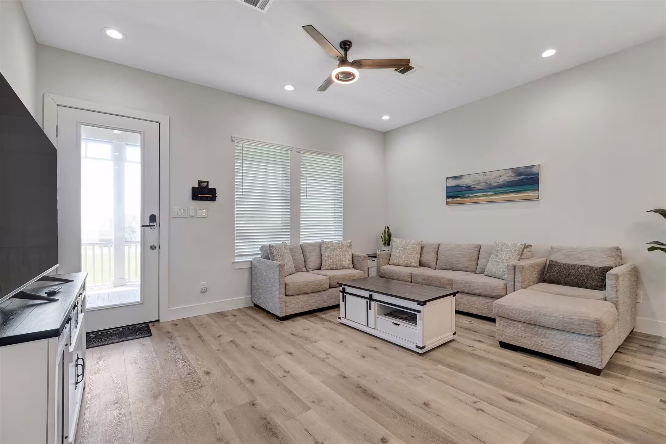 Photo 4 of 18515 Shaman Drive, Galveston, TX