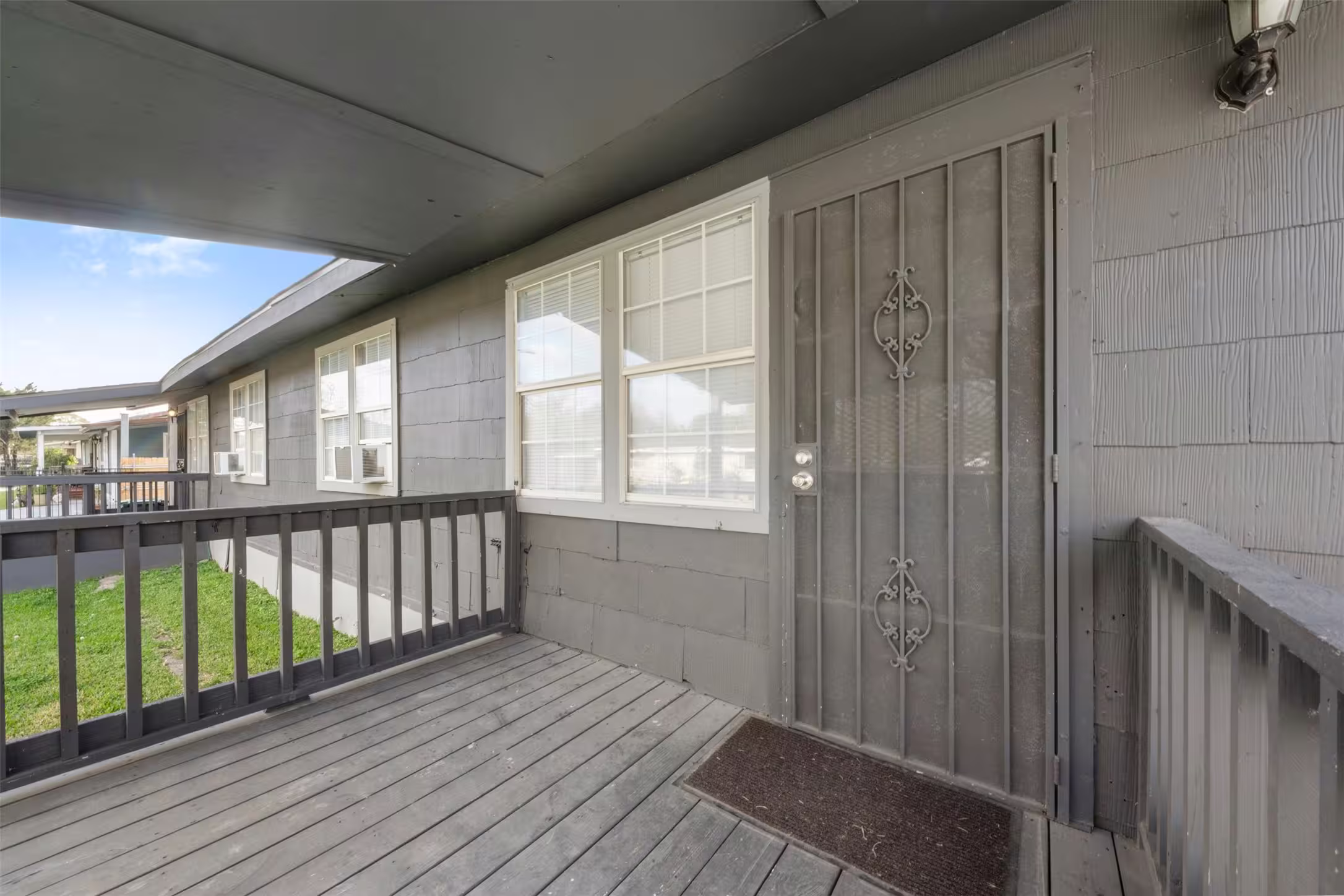 Photo 7 of 8331 Garland St Street, Houston, TX