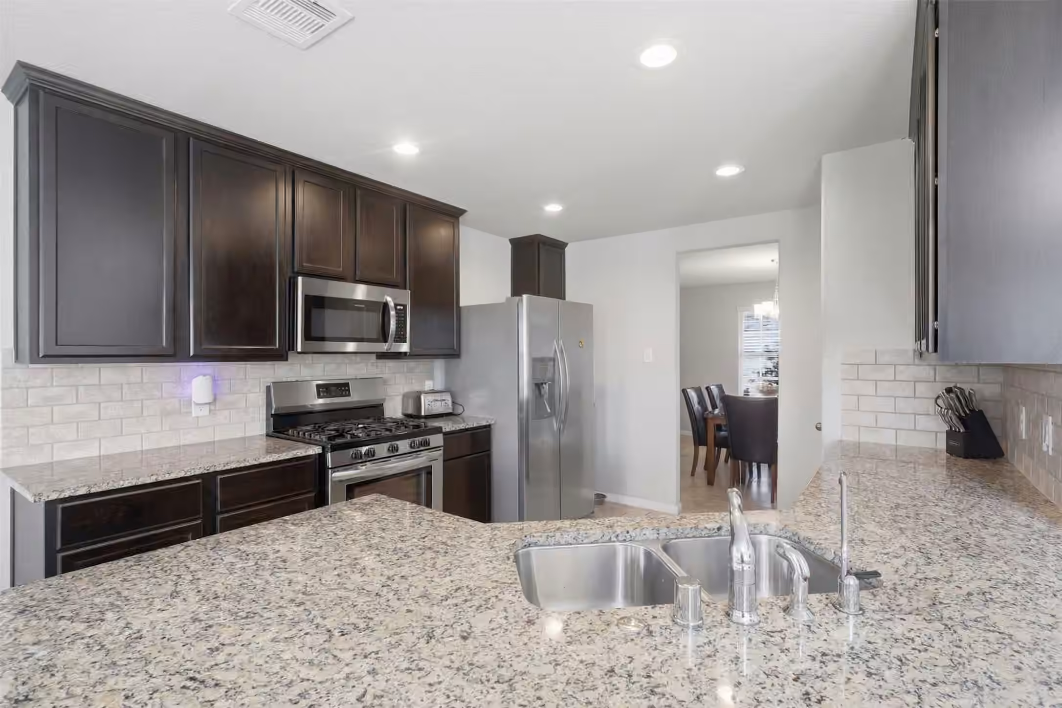 Photo 5 of 12535 W Hillock Lane, Houston, TX