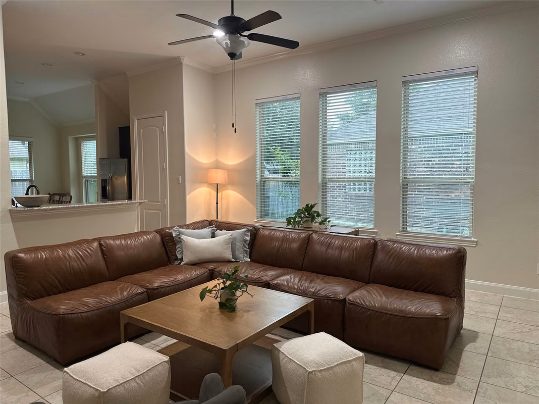 Photo 6 of 4910 Pebble Beach Place, Katy, TX