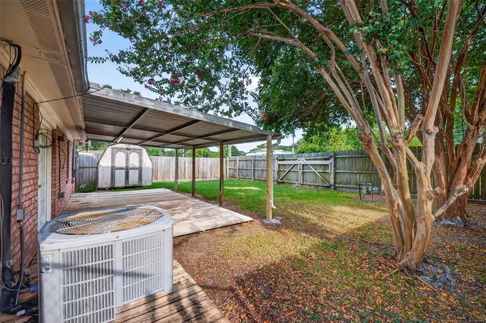 Photo 6 of 603 Littlewood Street, Baytown, TX