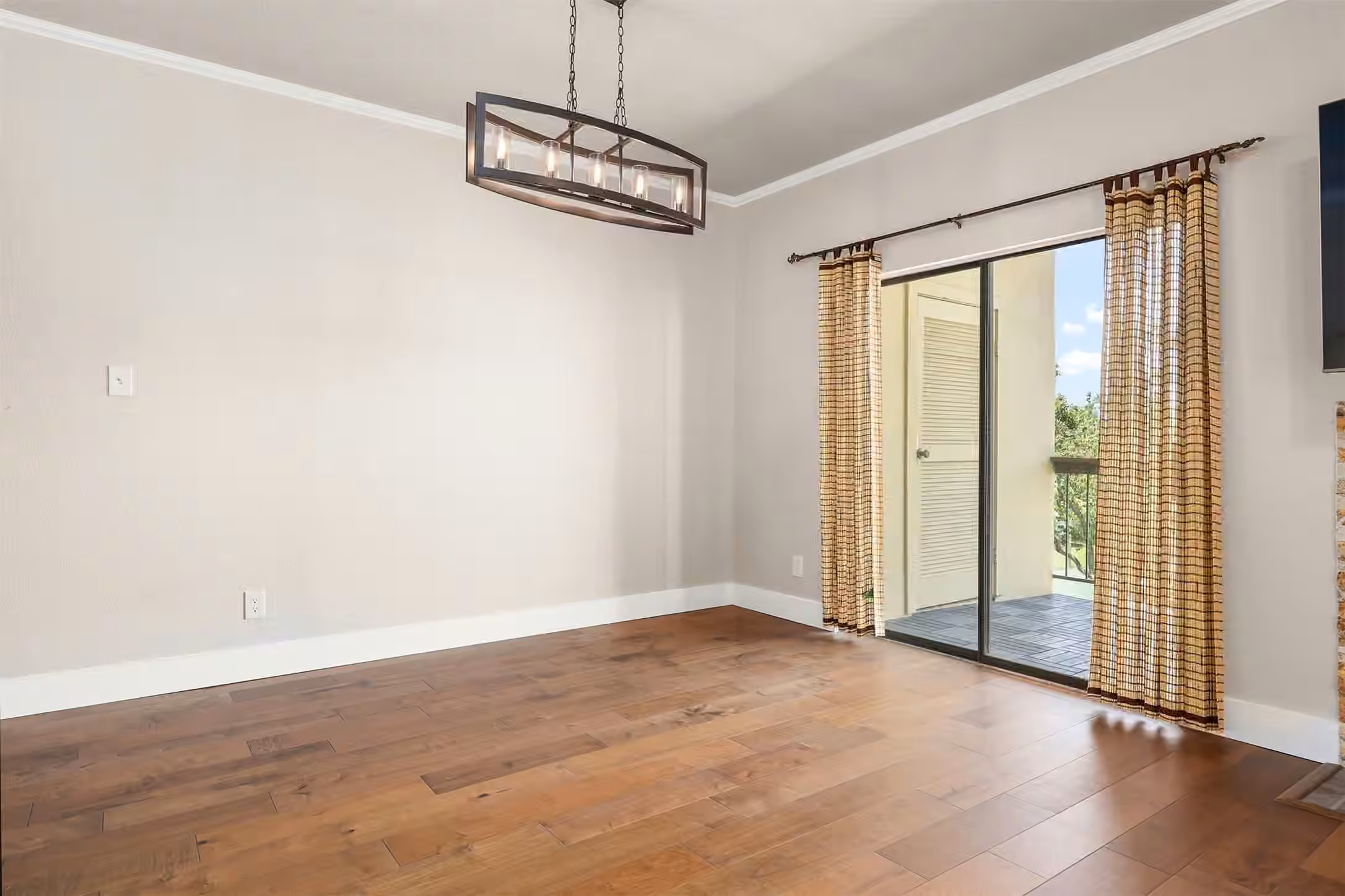 Photo 6 of 18809 Egret Bay Boulevard 214, Webster, TX