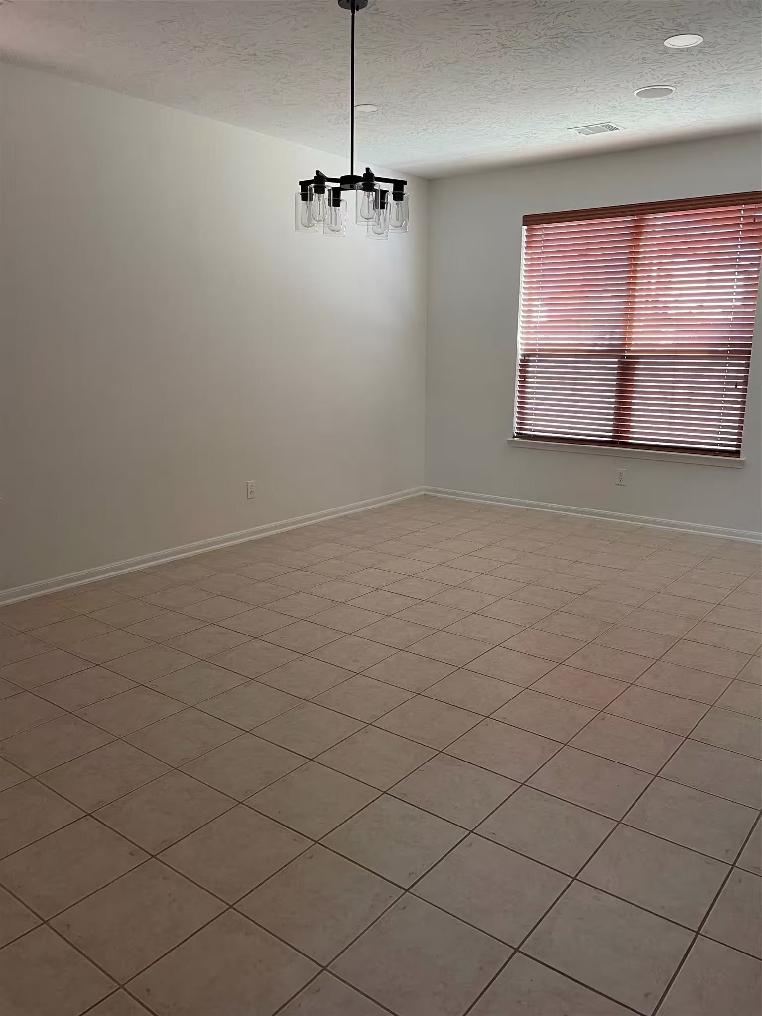 Photo 5 of 7110 Liberty Creek Trail, Houston, TX