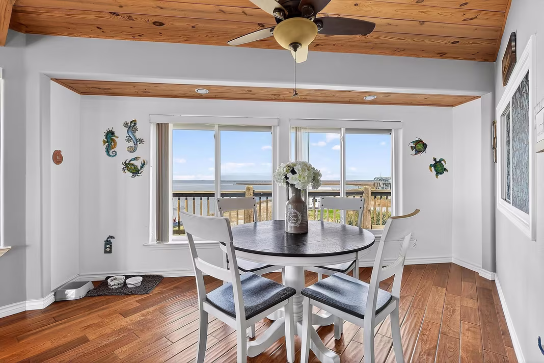 Photo 6 of 1124 Faggards Road, Gilchrist, TX