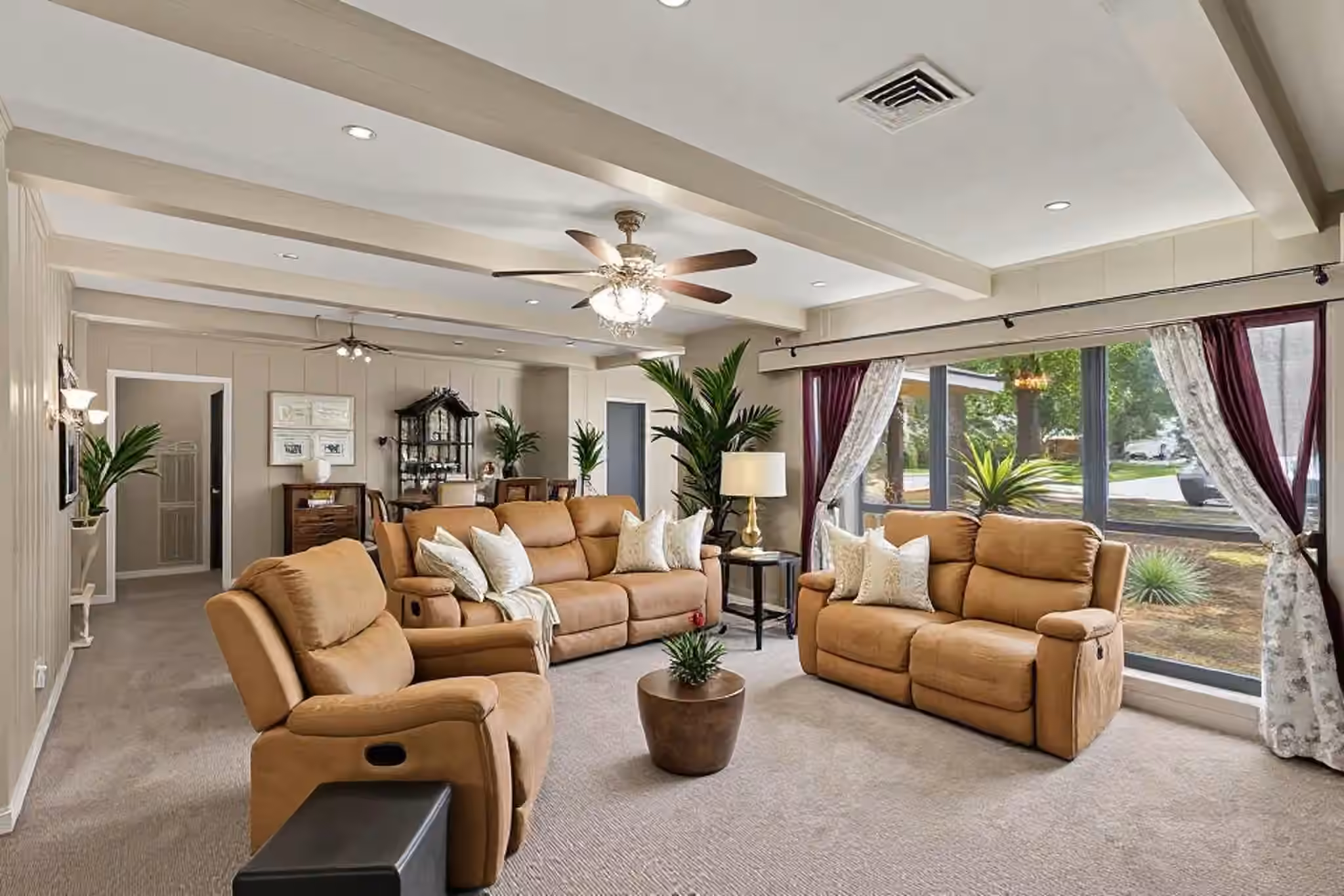 Photo 2 of 110 S Woodsway Street W, Conroe, TX