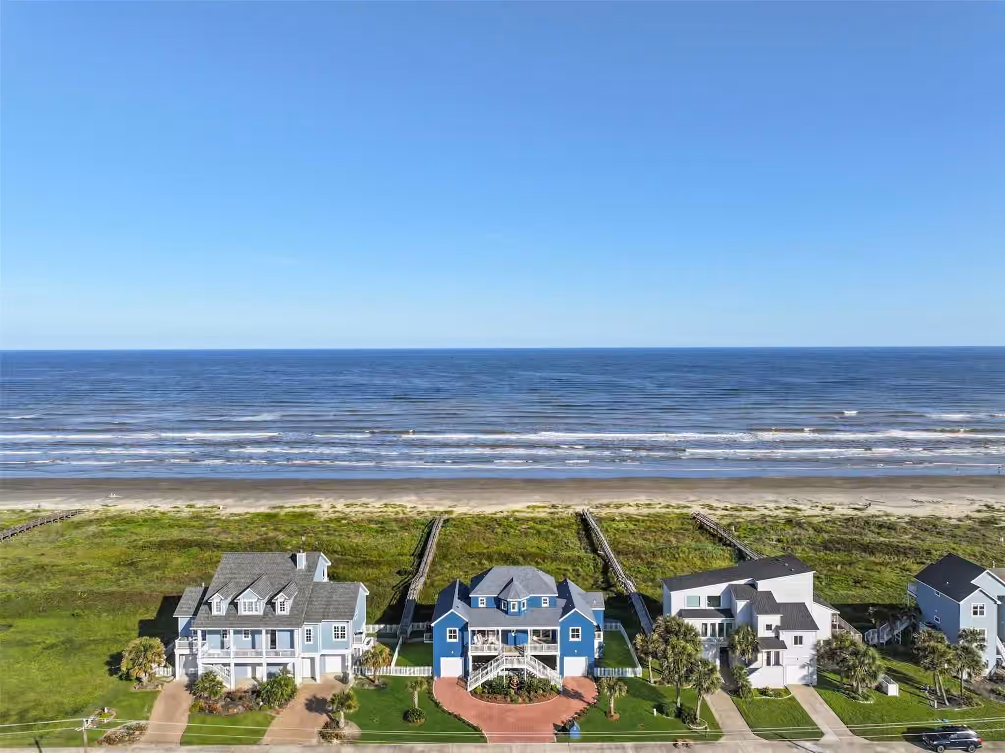 Photo 5 of 21011 W Sand Hill Drive, Galveston, TX