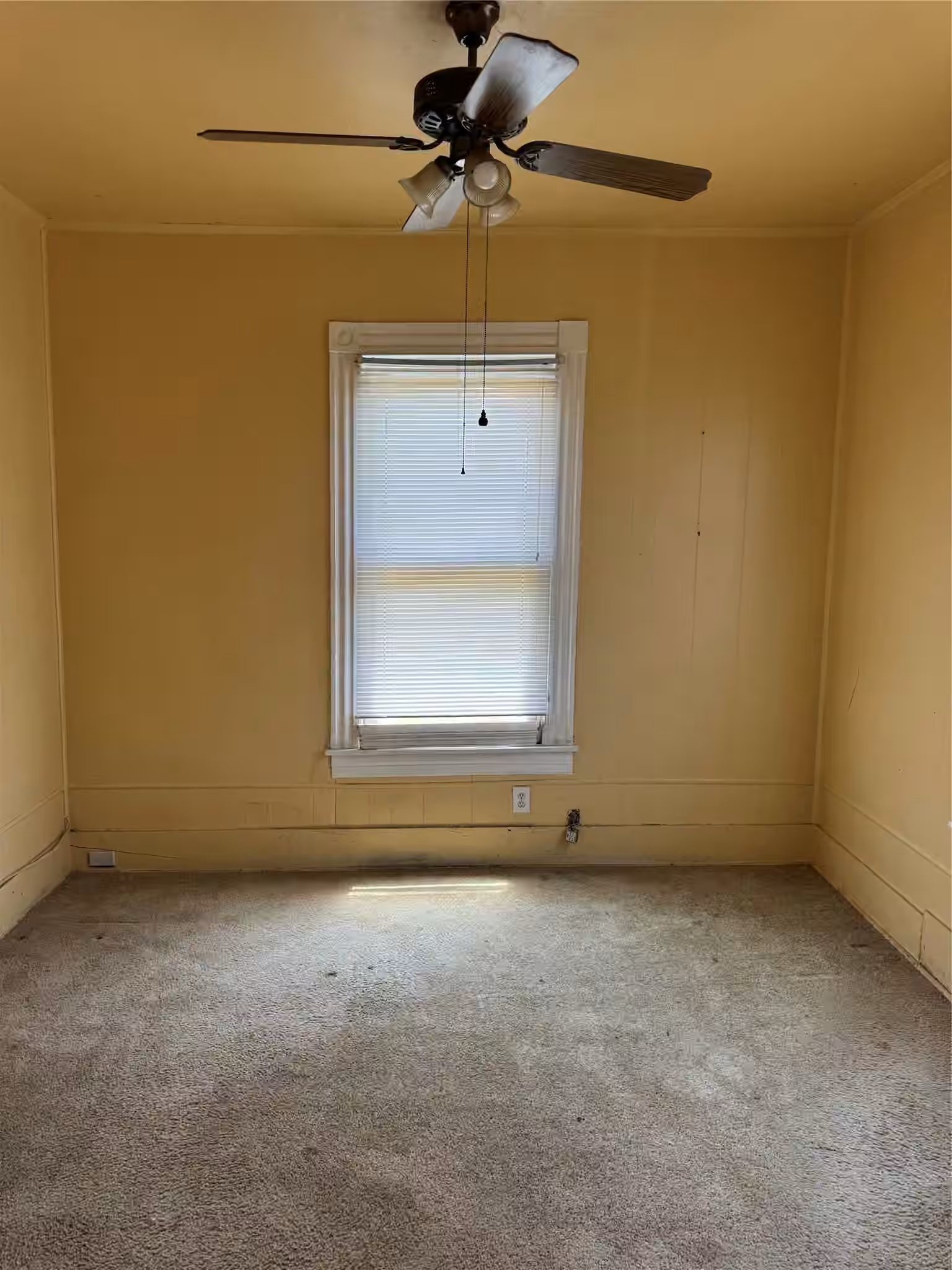 Photo 3 of 908 34th Street, Galveston, TX