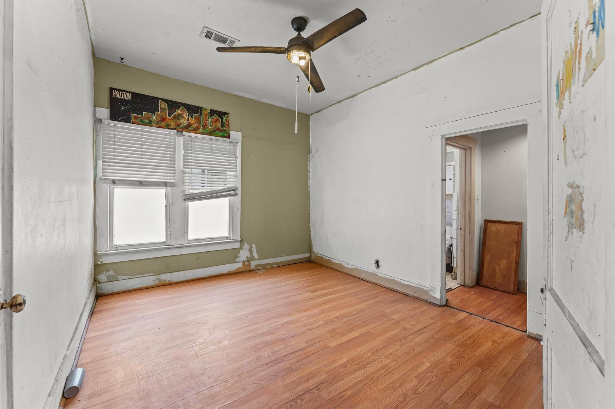 Photo 2 of 7435 Hezekiah Lane, Houston, TX