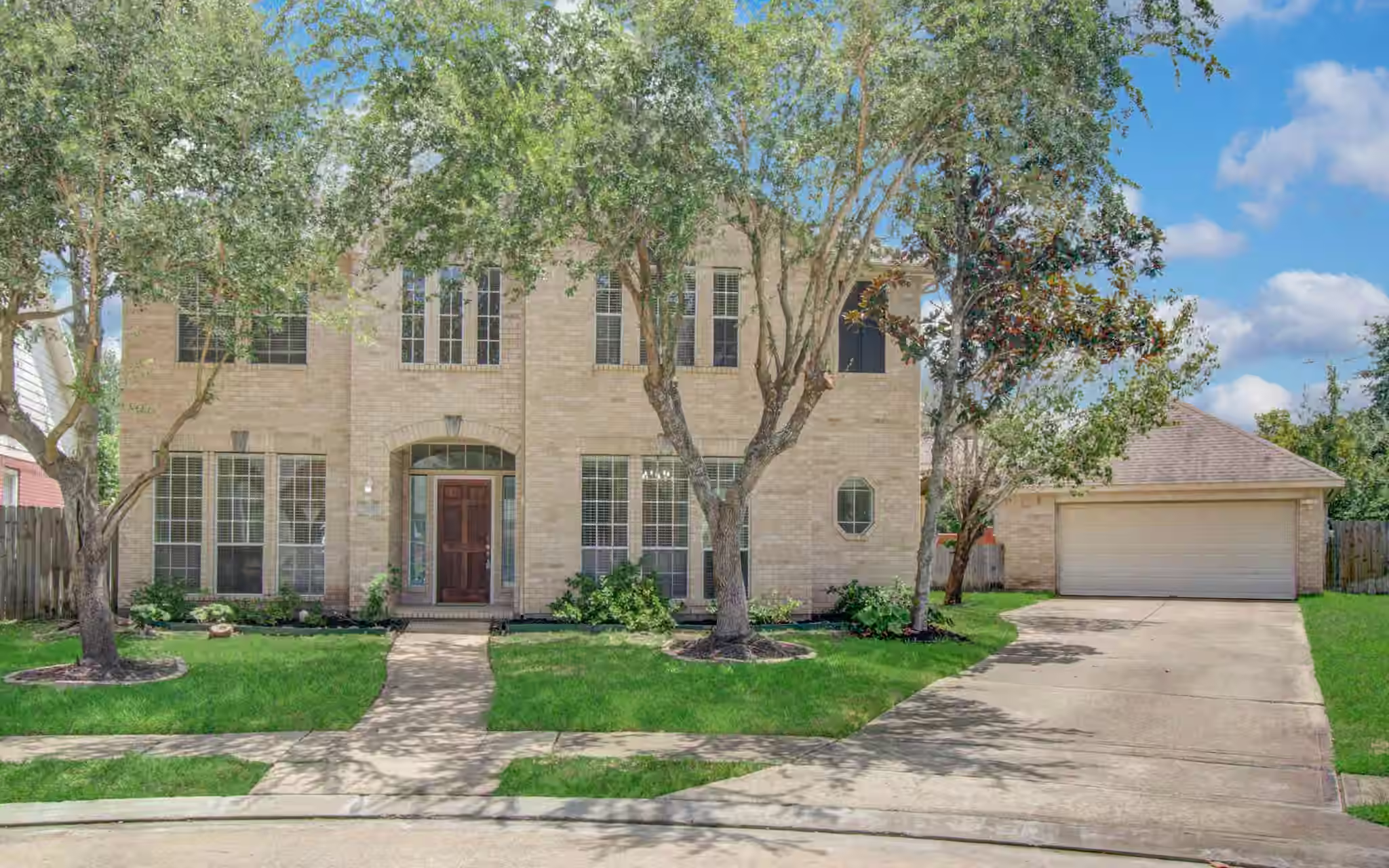 Photo of 12011 Snowbird Court, Stafford, TX