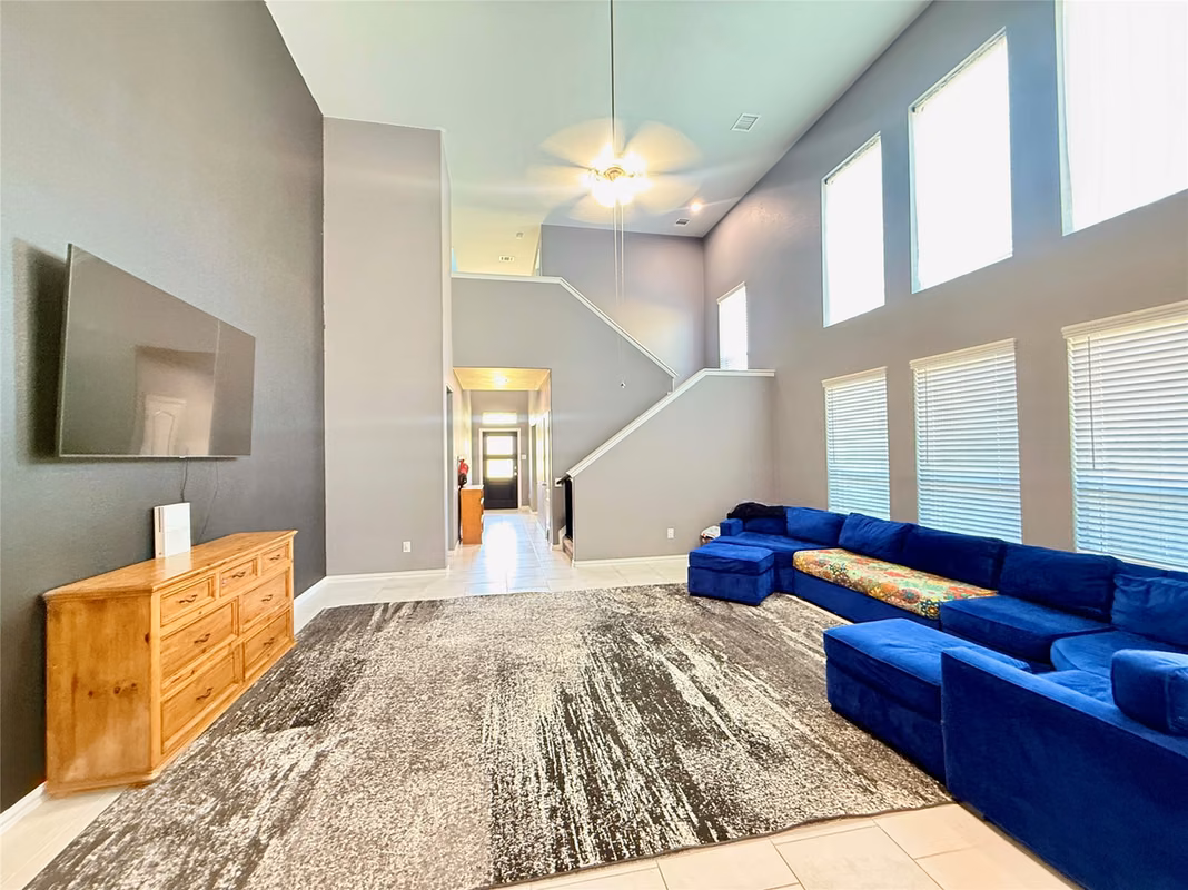 Photo 6 of 104 Kelly Street, Angleton, TX