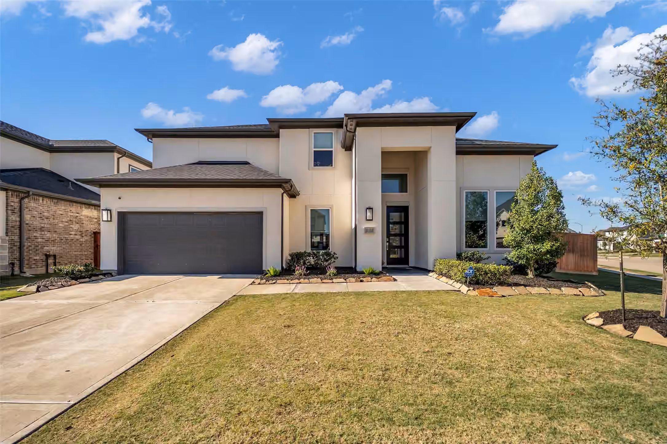 Photo 3 of 21102 Chelton Beach Drive, Cypress, TX