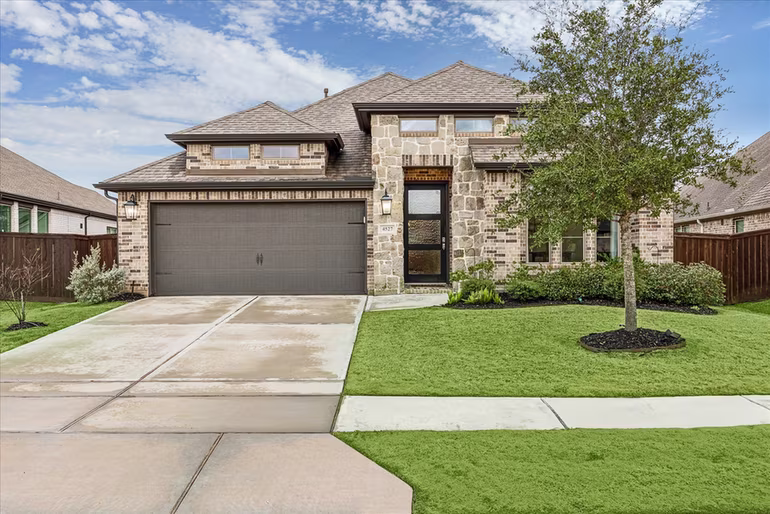 Photo 6 of 4527 Peloton Road, Rosharon, TX