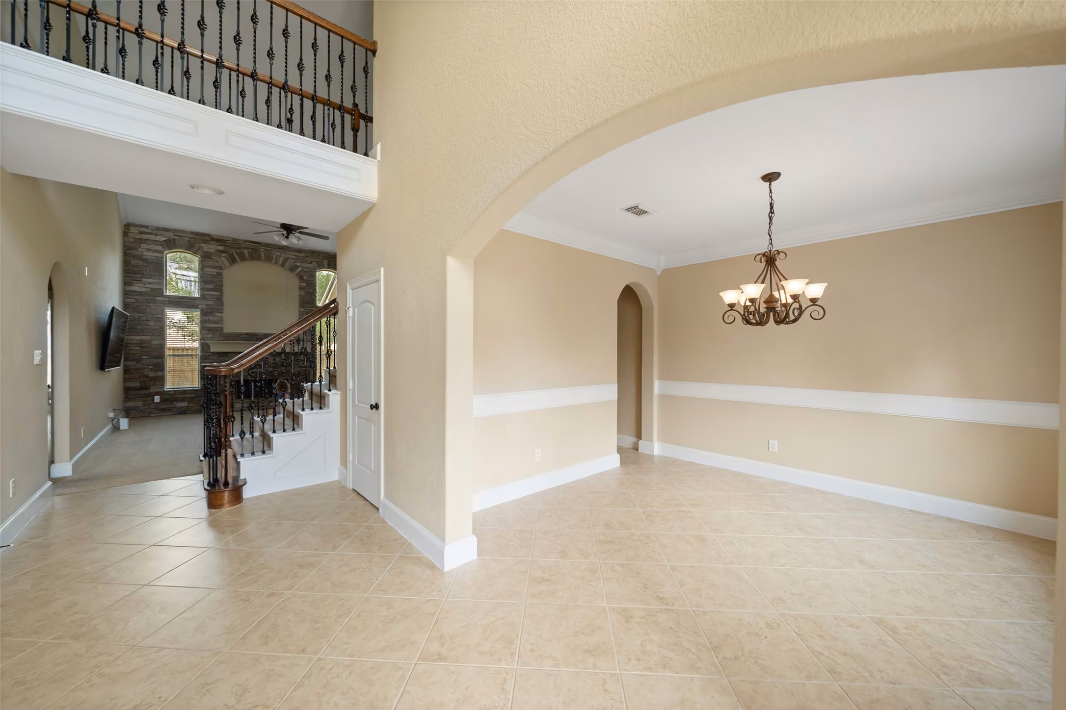 Photo 6 of 8818 Silver Yacht Drive, Humble, TX
