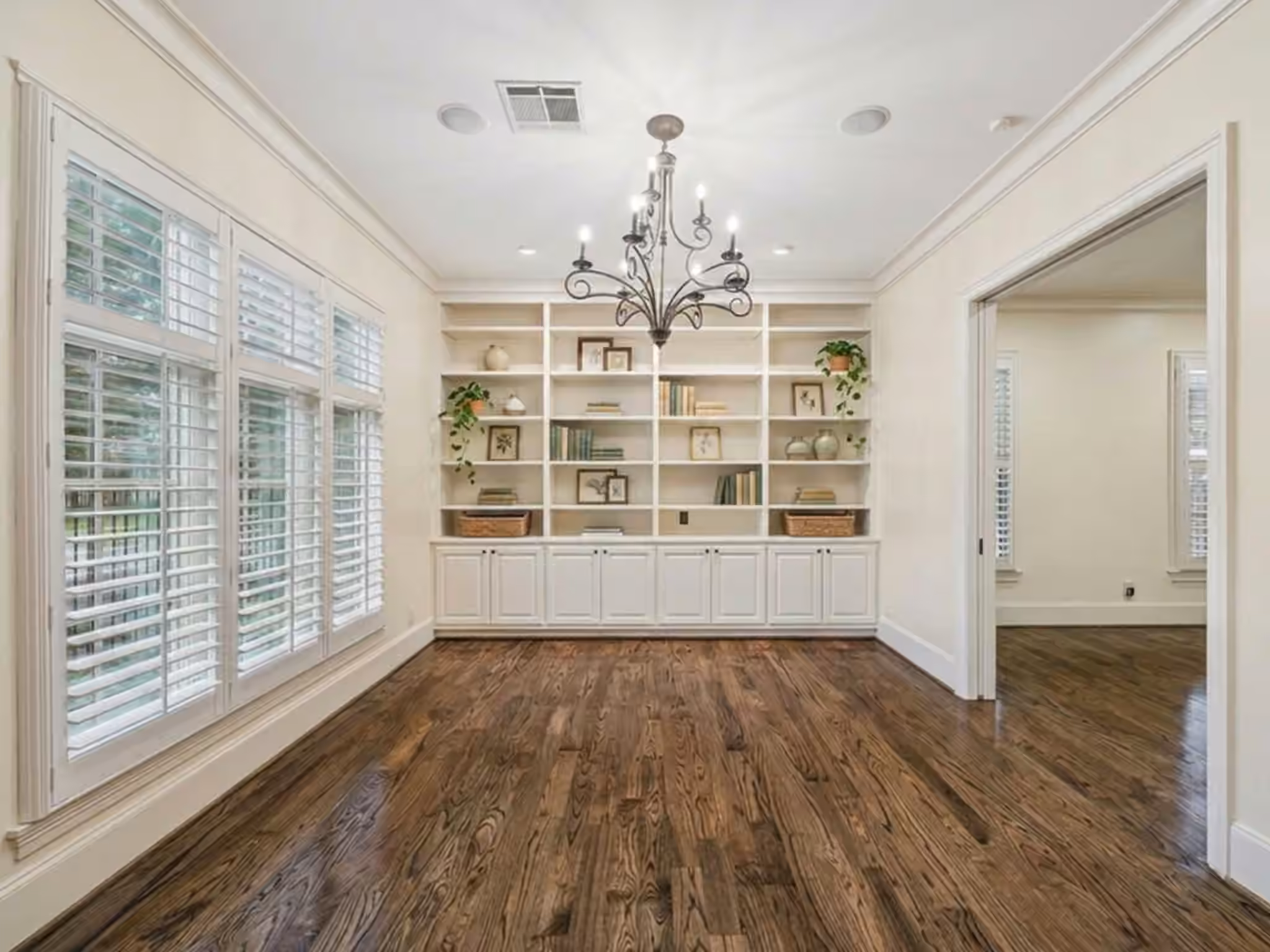 Photo 4 of 1201 Barkdull Street, Houston, TX