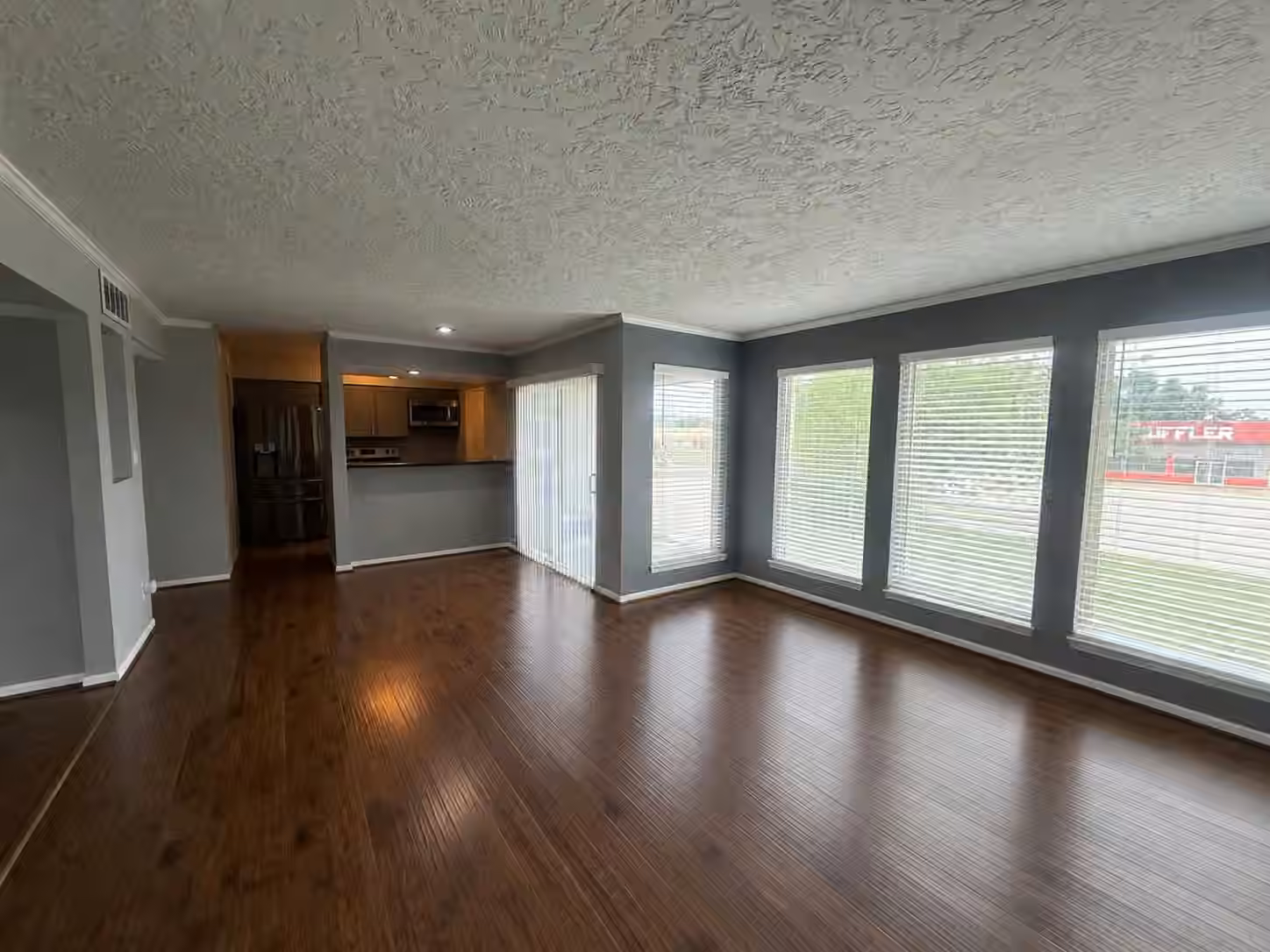 Photo of 3919 Fairmont Parkway 128, Pasadena, TX 77504