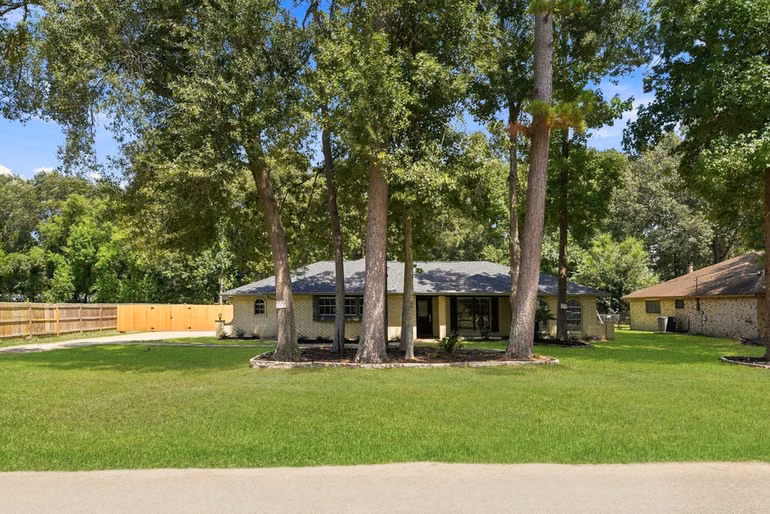 Photo 5 of 22077 Stoneridge Drive, Porter, TX