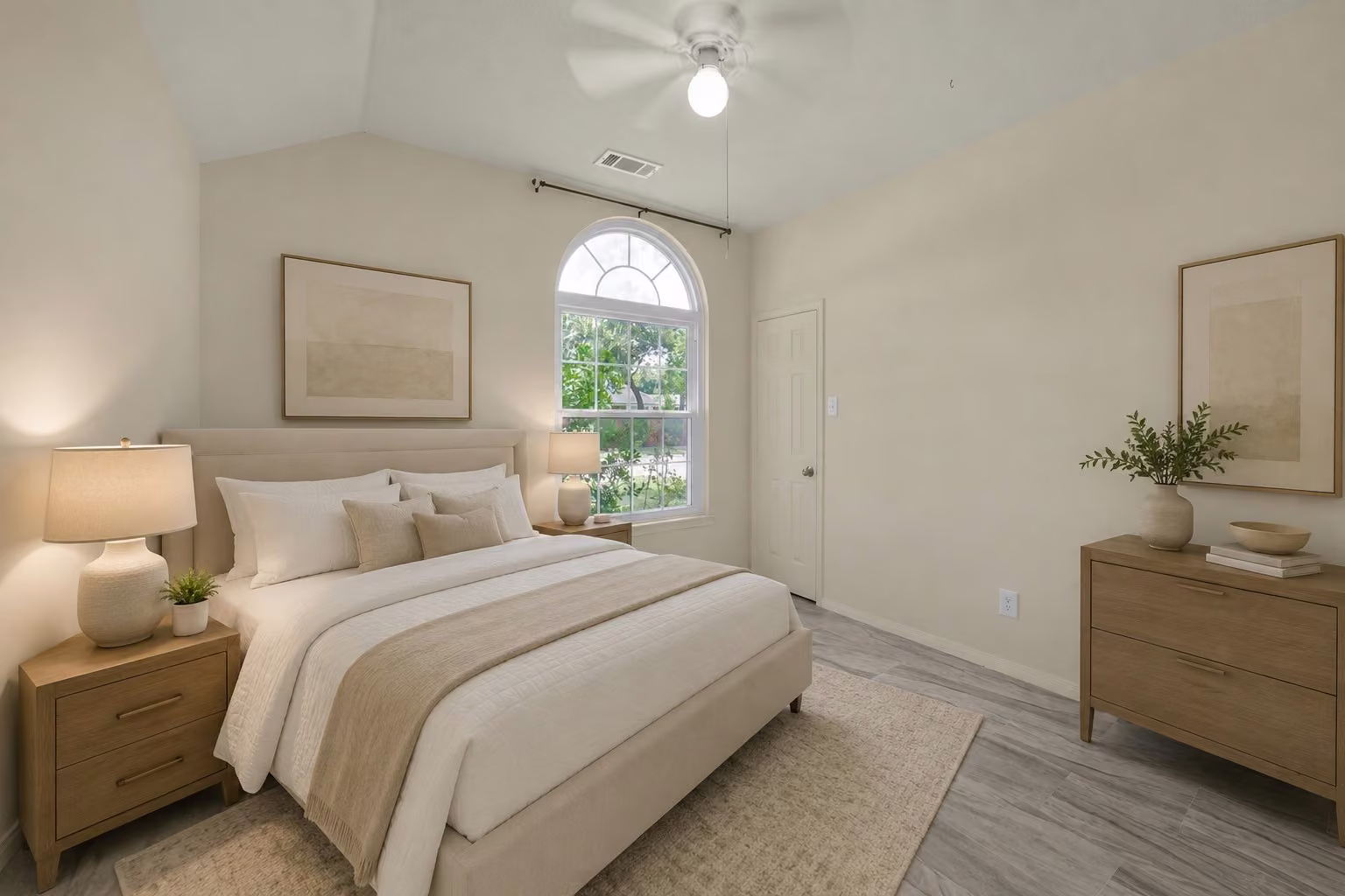 Photo 5 of 14606 Vaughnville Drive, Houston, TX