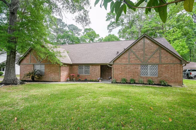 Photo of 96 Panorama Drive, Conroe, TX