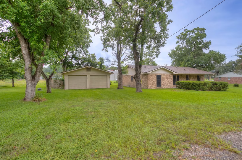 Photo 2 of 493 Lawrence Road, Trinity, TX