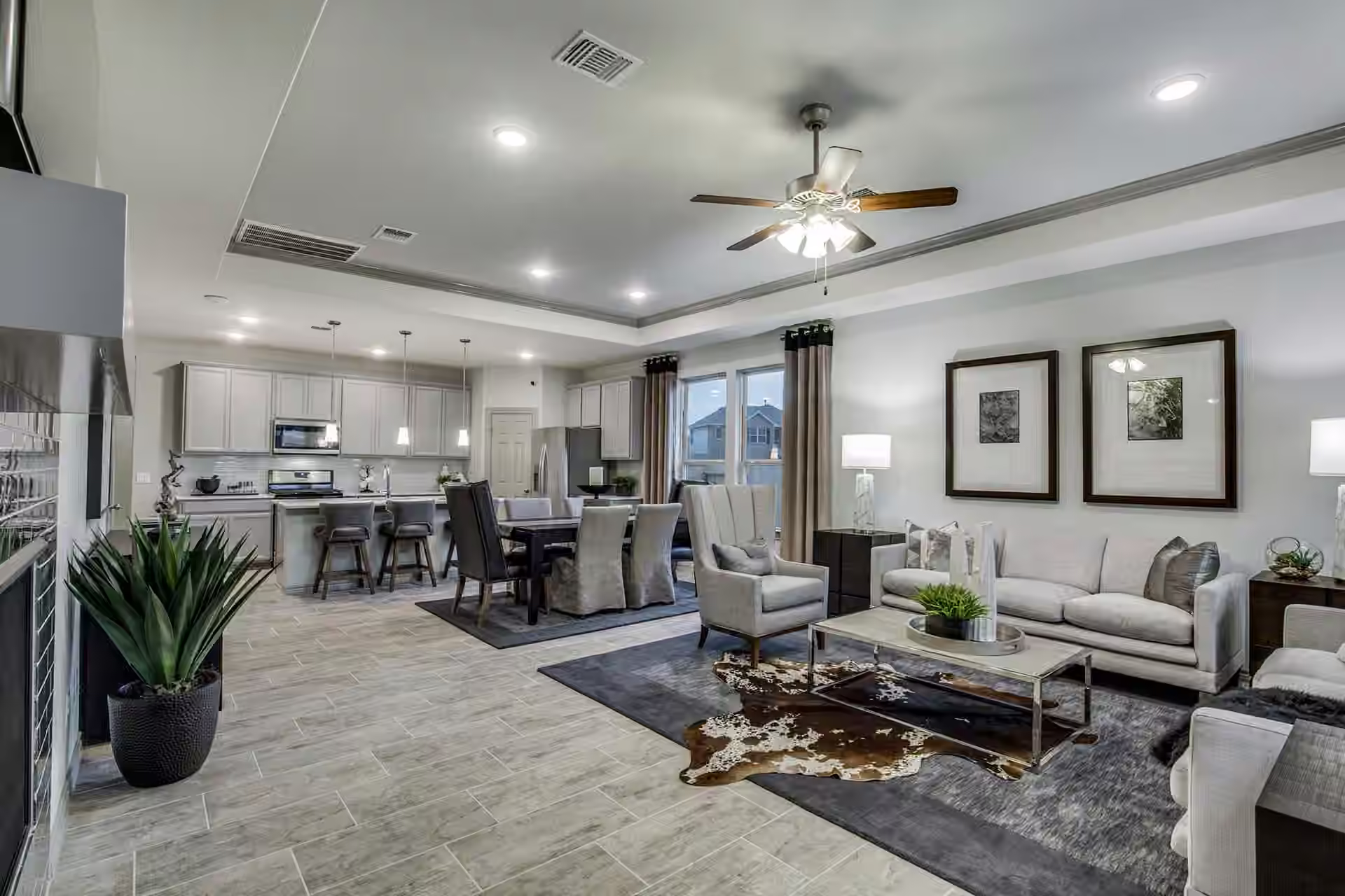 Photo 6 of 712 Amber Falls Drive, Montgomery, TX