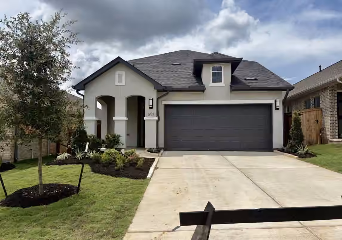 Photo 2 of 26723 Texas Lantana Lane, Montgomery, TX