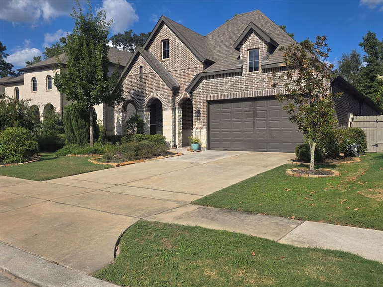 Photo of 17163 Crimson Crest Drive, Conroe, TX