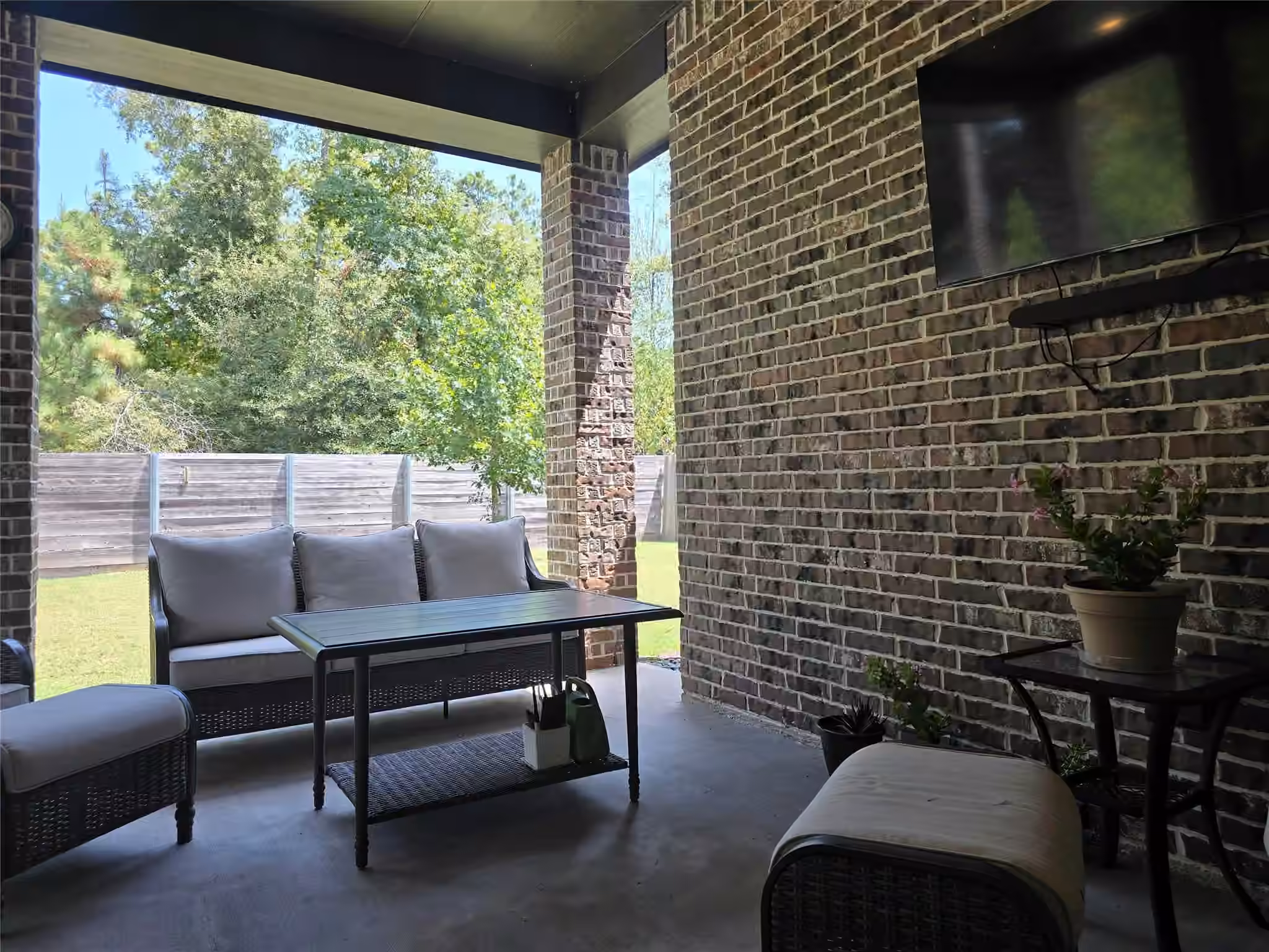 Photo 7 of 17163 Crimson Crest Drive, Conroe, TX