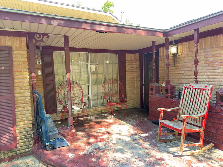 Photo 2 of 10106 Cheeves Drive, Houston, TX