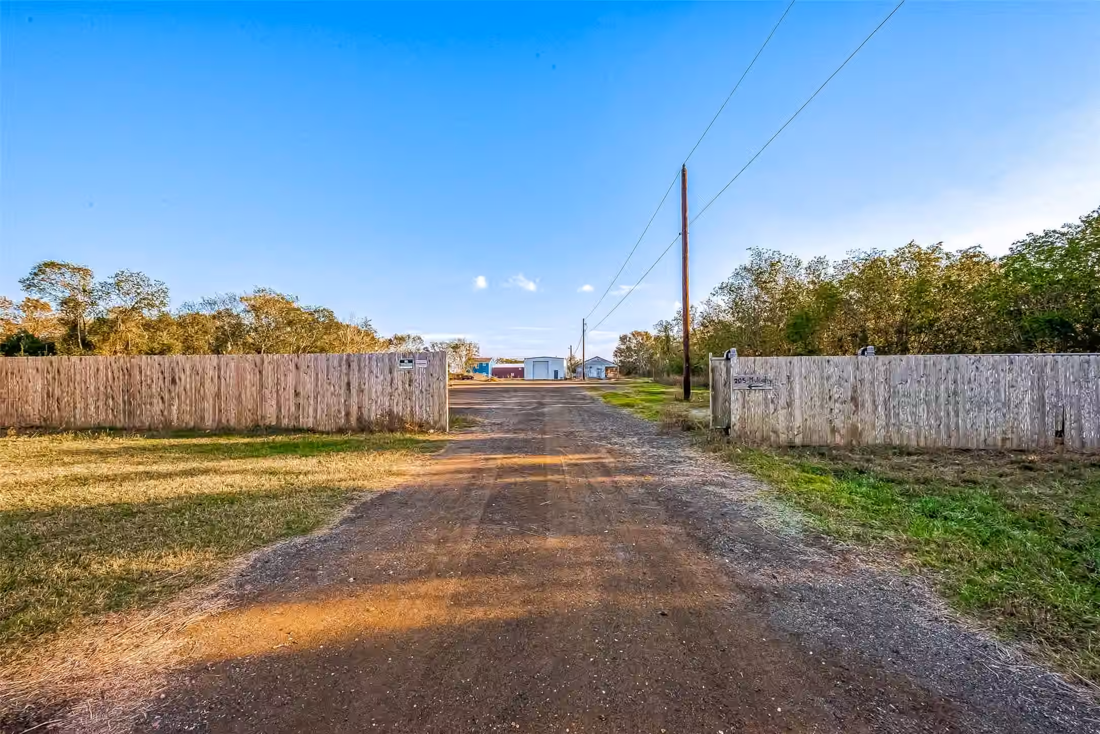 Photo 3 of 100 Mulcahy Street 264, Damon, TX