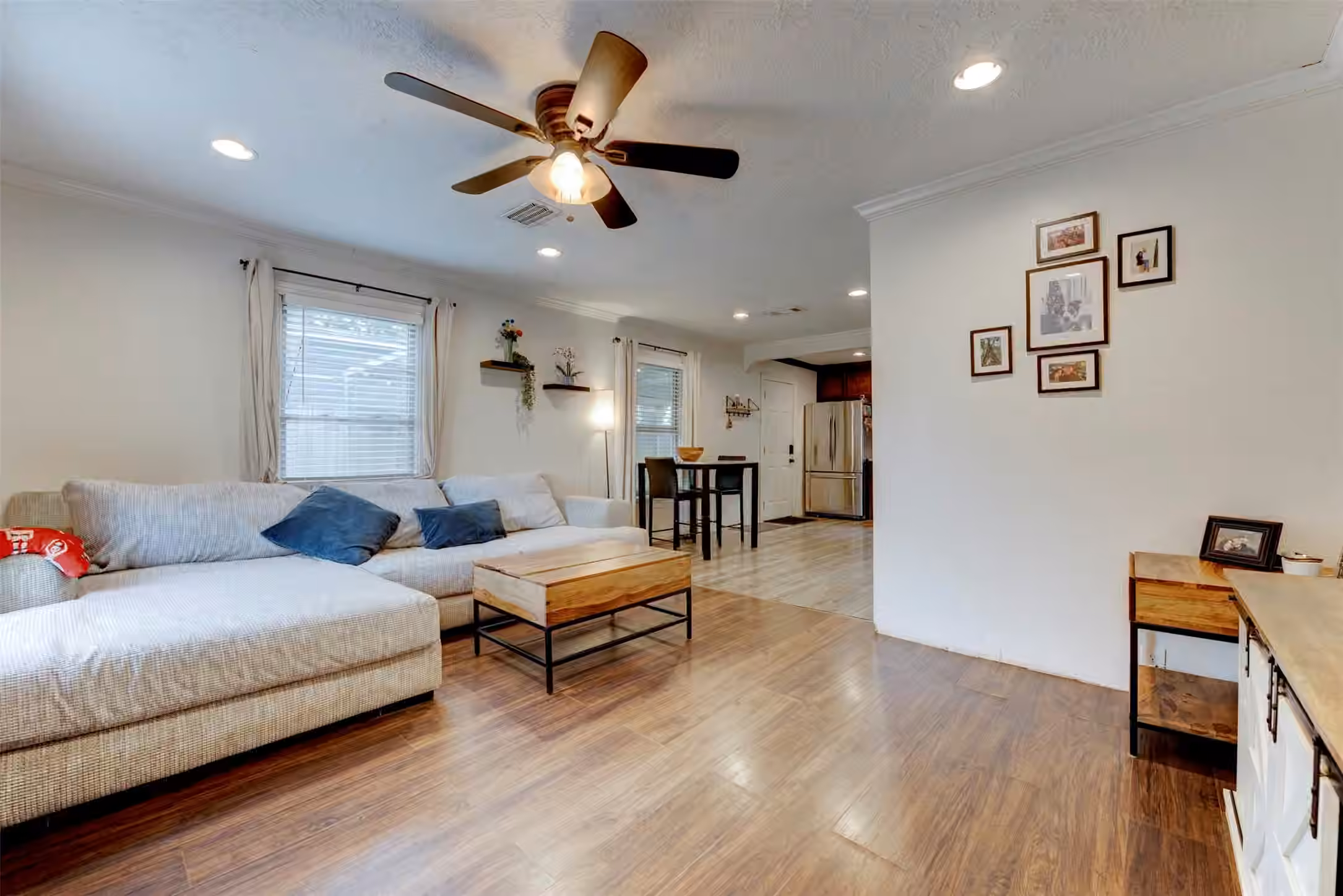 Photo 2 of 708 Gresham Street, Baytown, TX