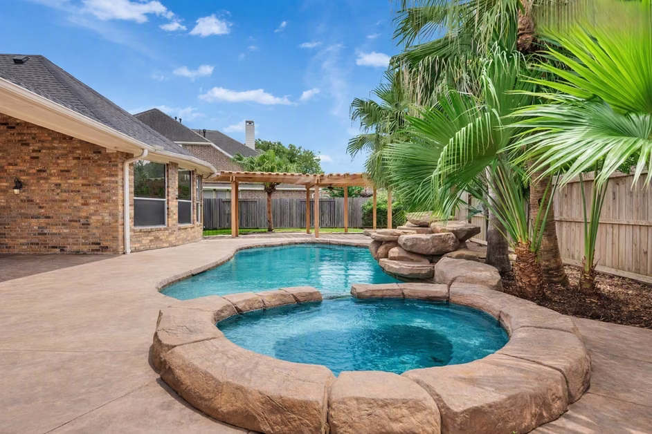 Photo 4 of 1211 Sterling Court, Katy, TX