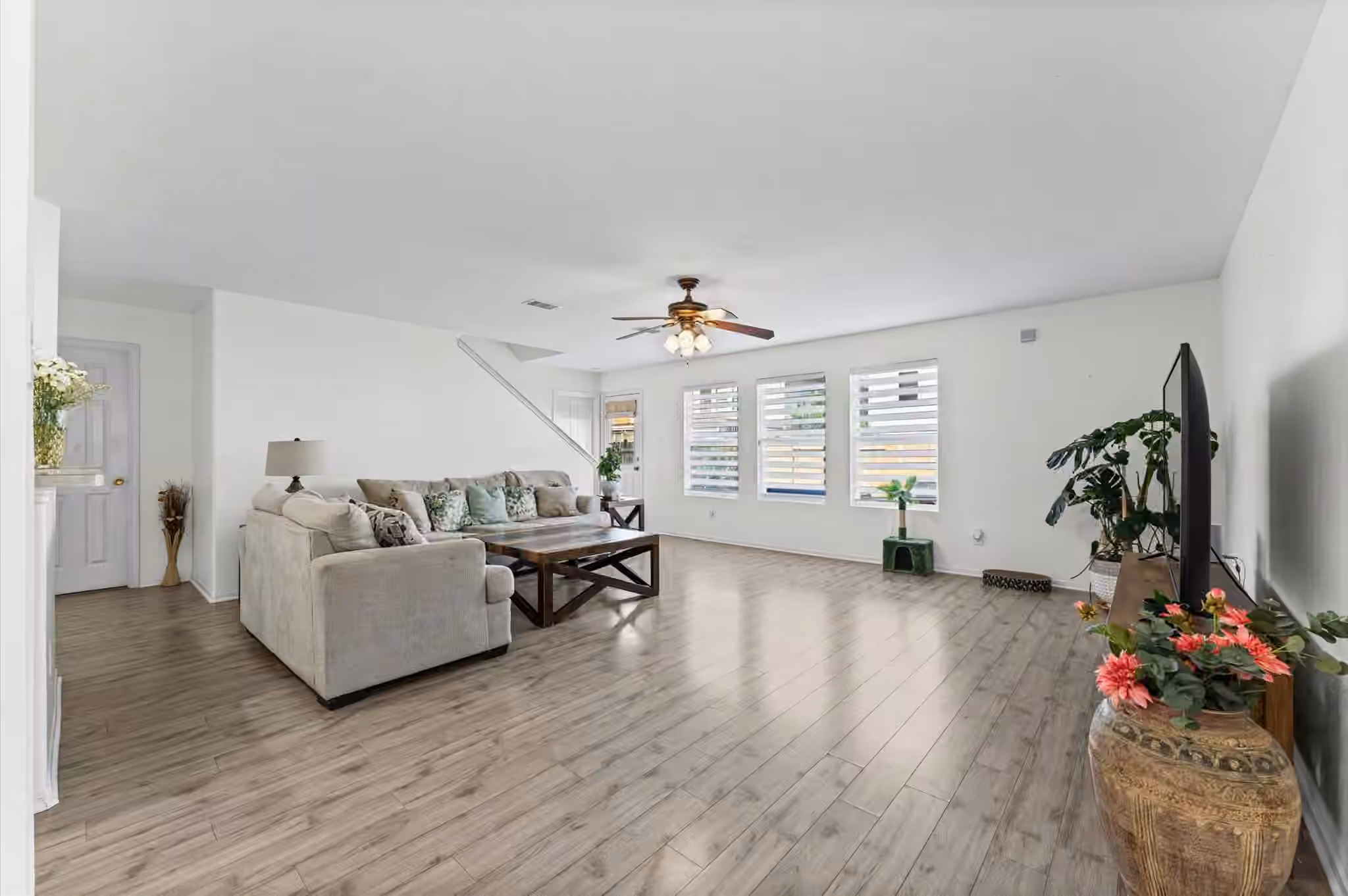 Photo 3 of 3538 Clipper Winds Way, Houston, TX