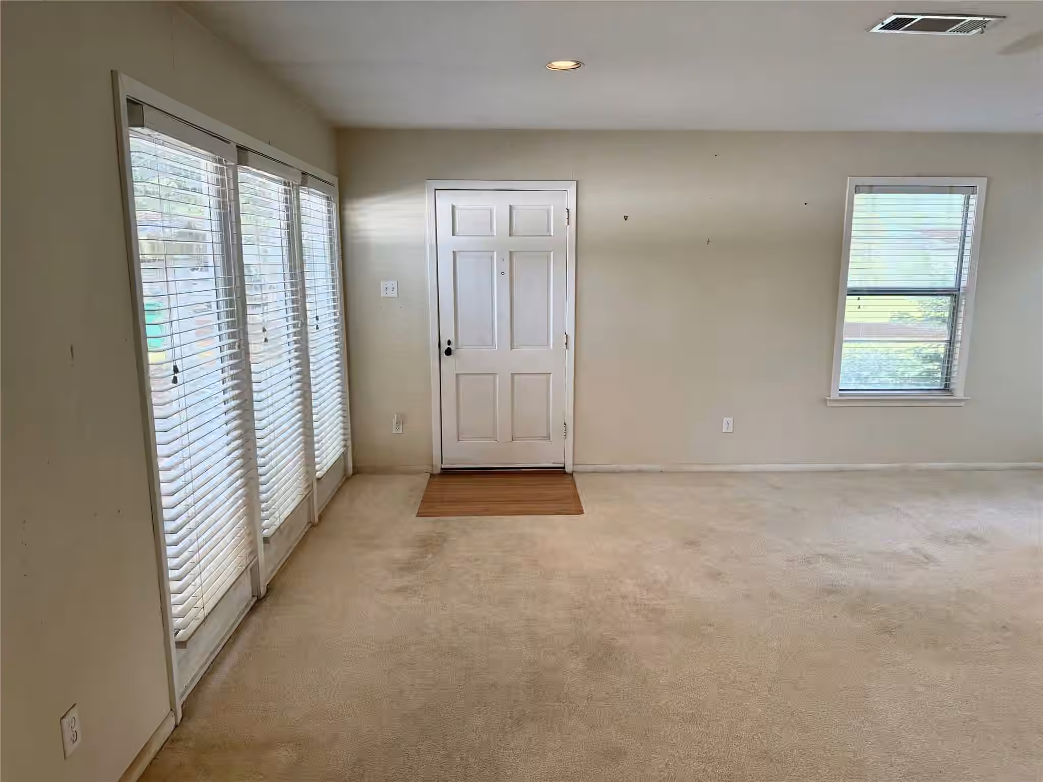 Photo 4 of 705 Shady Lane, Angleton, TX