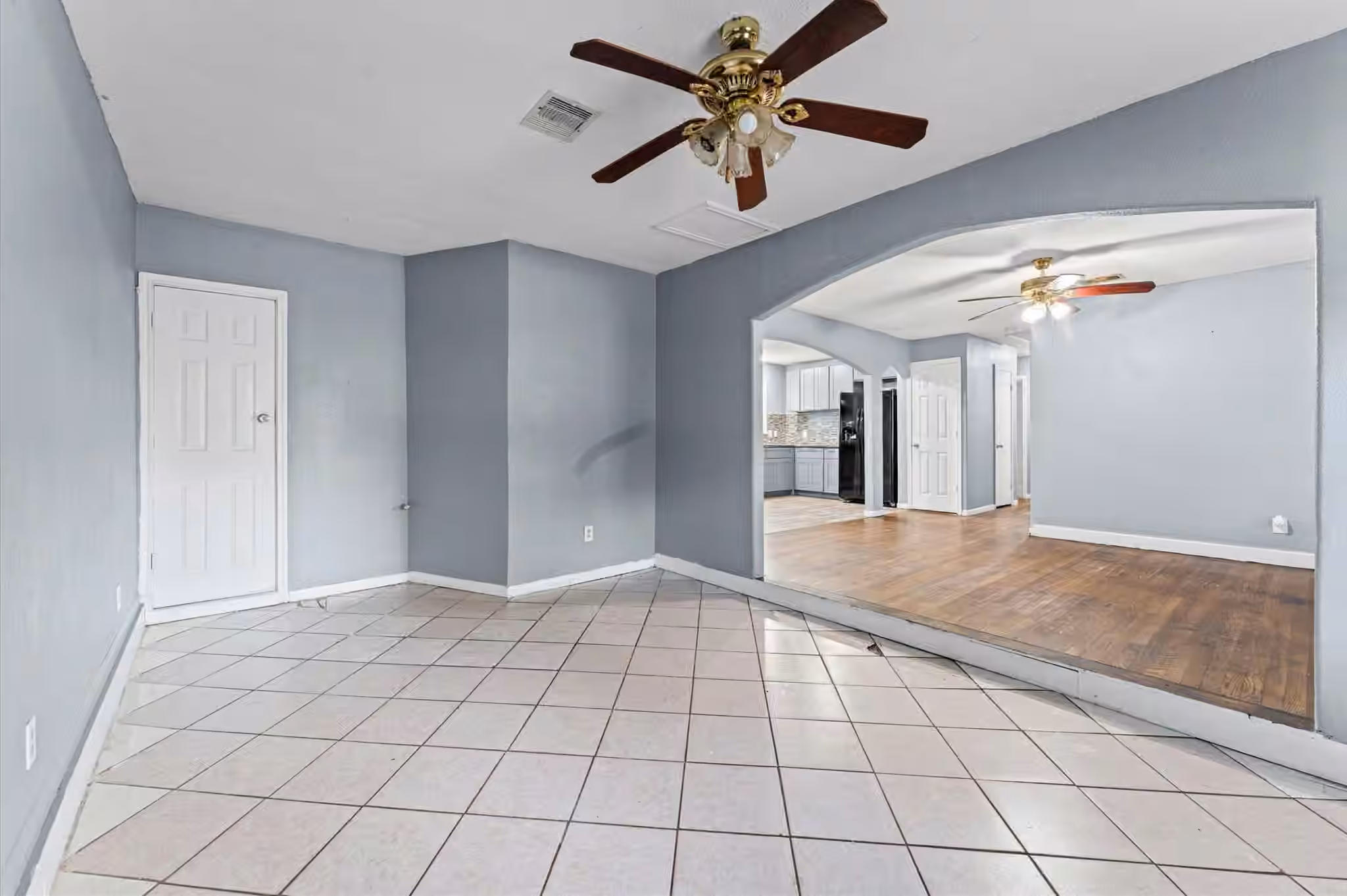 Photo 7 of 10401 Bessemer Street, Houston, TX