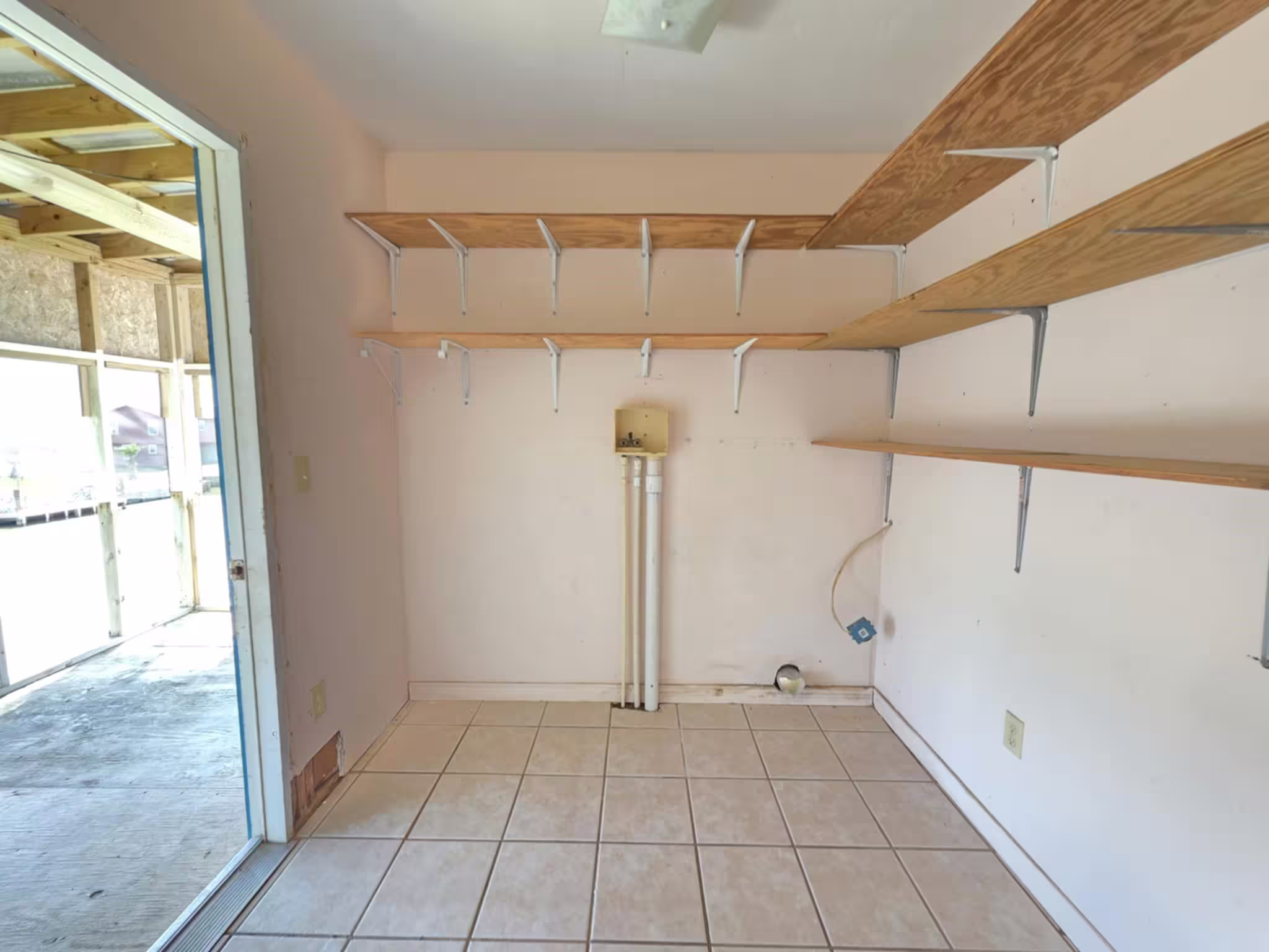 Photo 6 of 900 Mariner Street, Sargent, TX