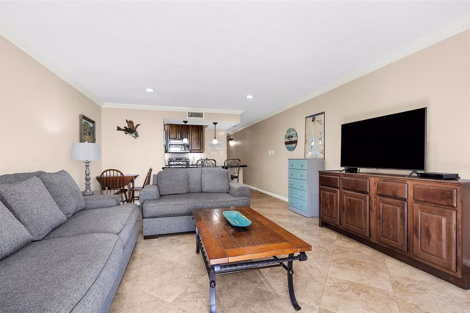 Photo 3 of 12500 Melville Drive 138D, Montgomery, TX