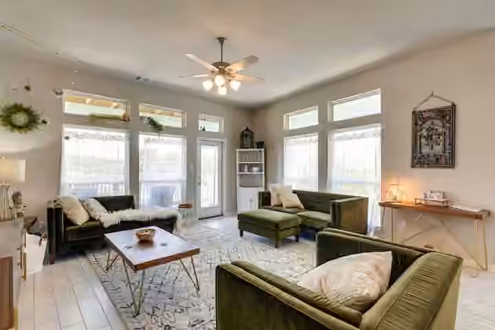Photo 5 of 1111 San Jacinto Street, La Porte, TX
