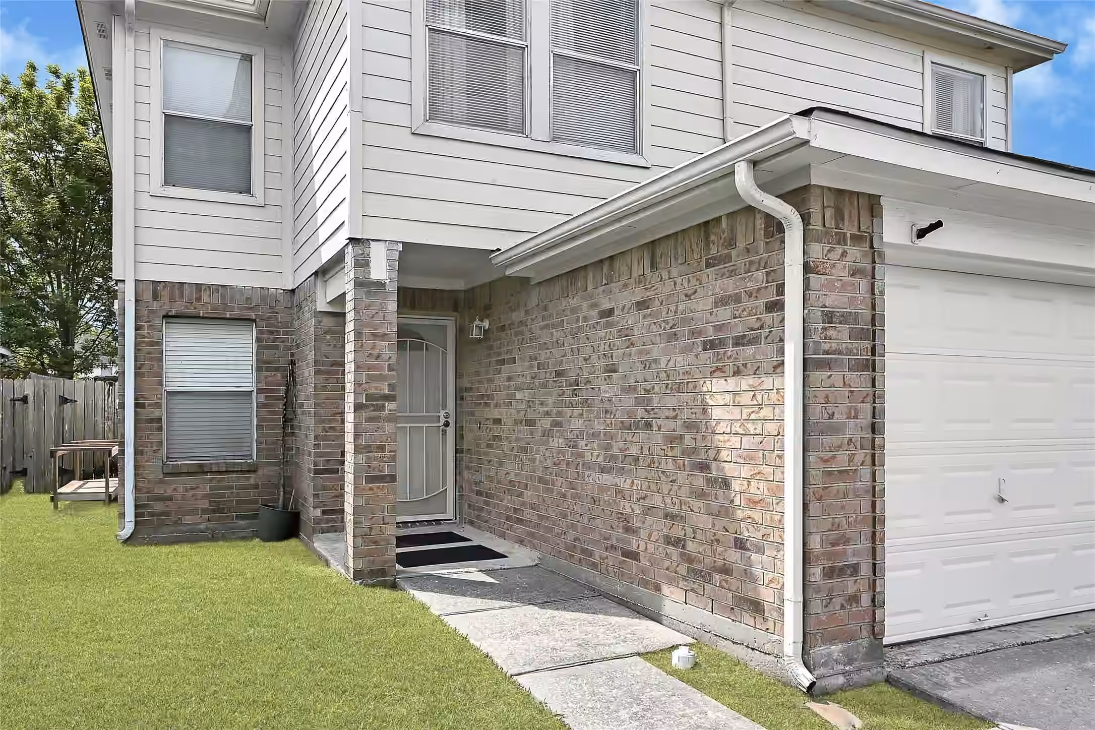 Photo 3 of 11818 Kewalo Basin Lane, Houston, TX