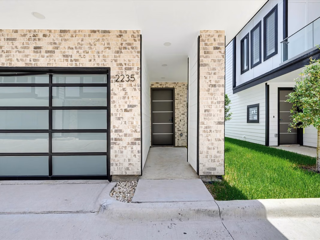 Photo 5 of 2235 Blalock Road, Houston, TX