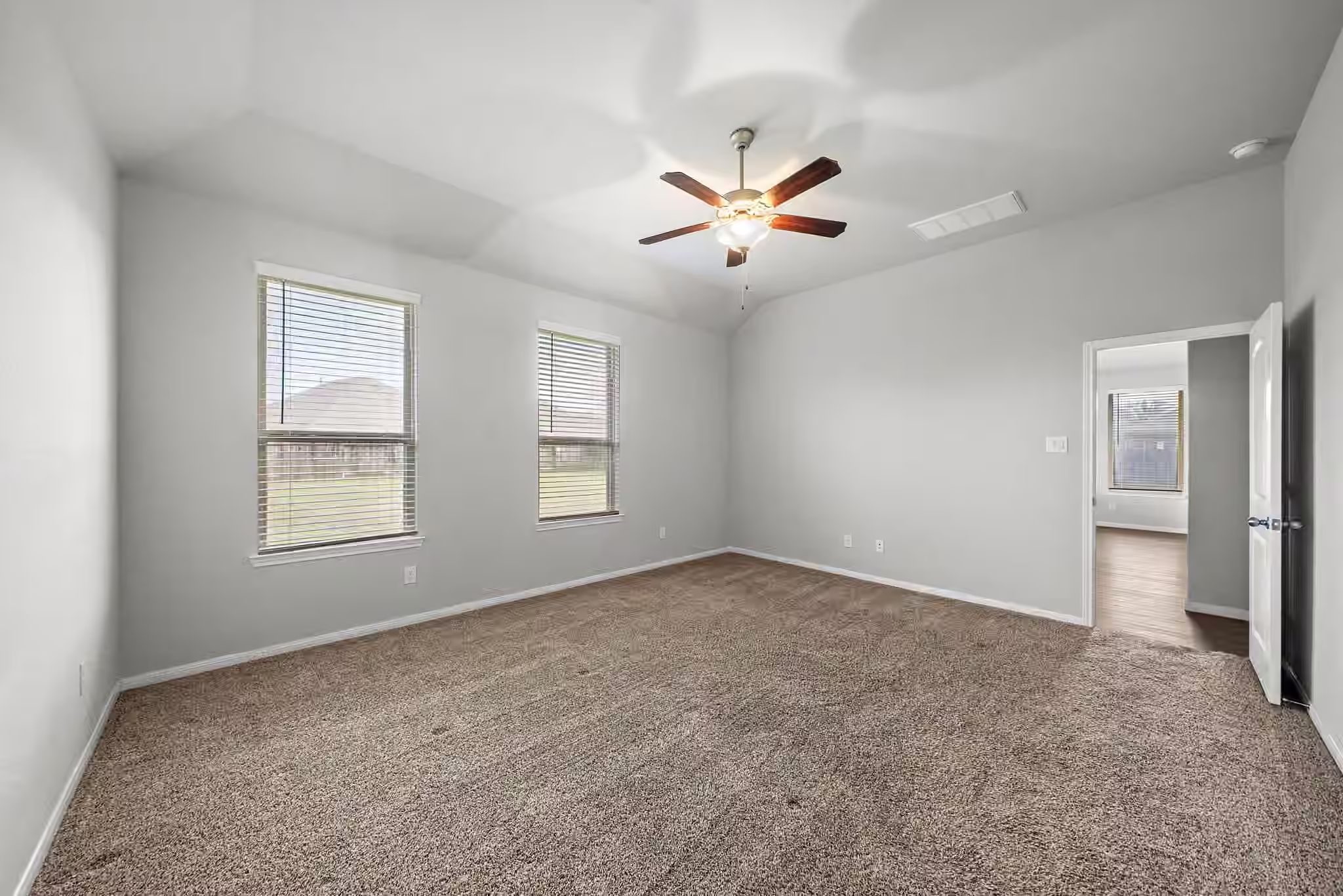 Photo 6 of 27966 Rocky Heights Drive, Spring, TX