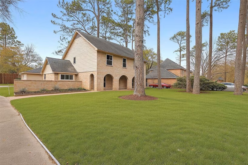 Photo of 17106 Spring Creek Forest, North Houston, TX
