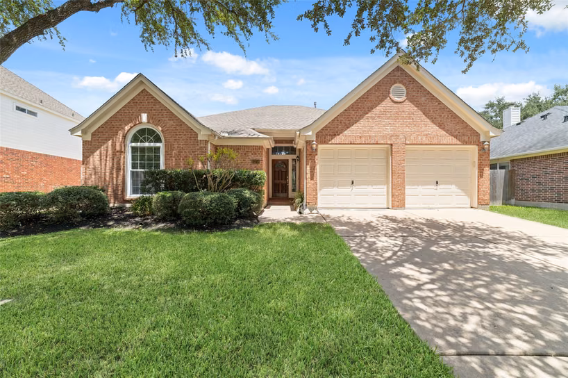 Photo 2 of 23714 Allingham Lane, Katy, TX